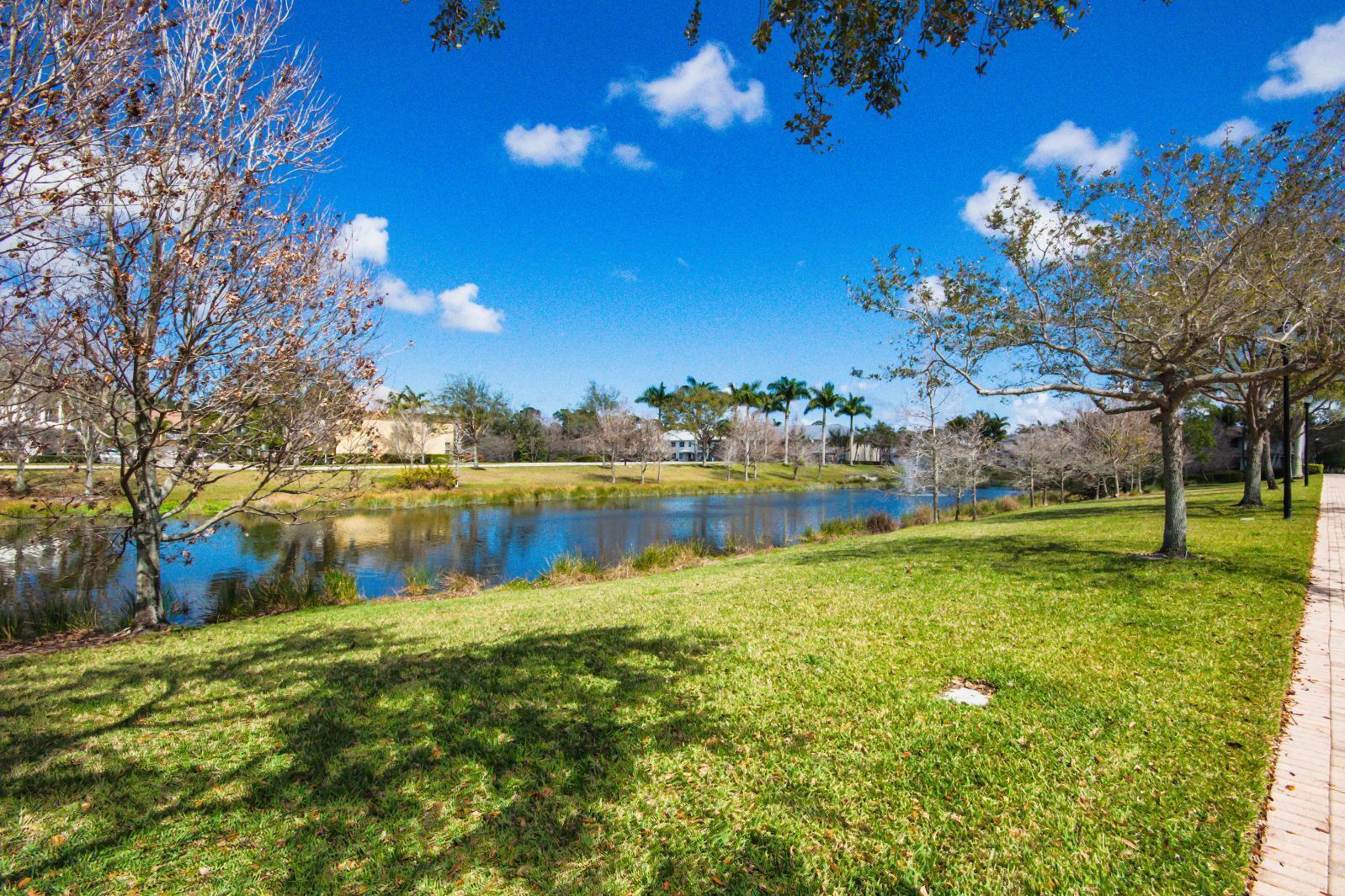 3017 Princeton, Palm Beach Gardens FL 33418