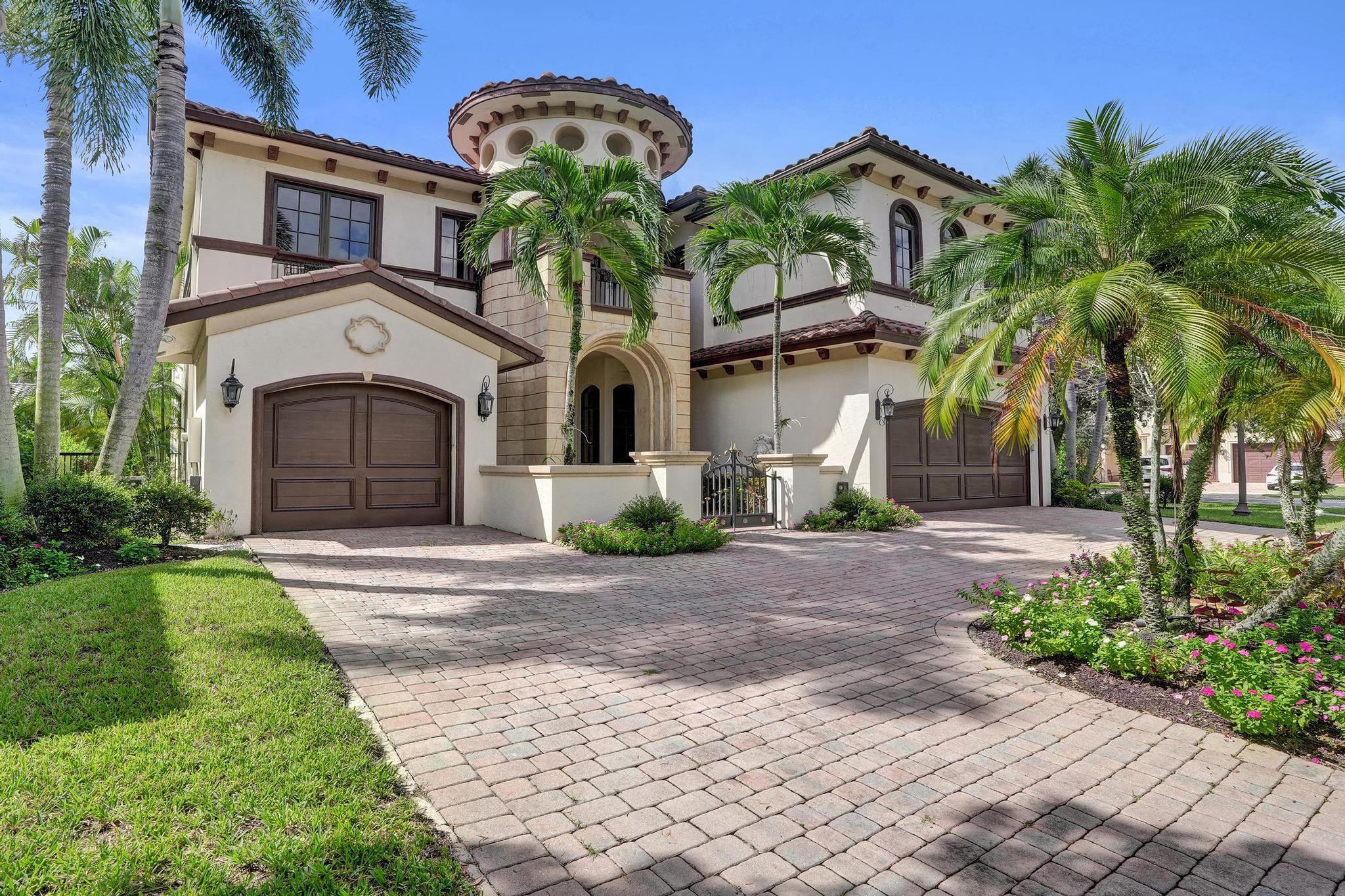 17682 Middlebrook, Boca Raton FL 33496
