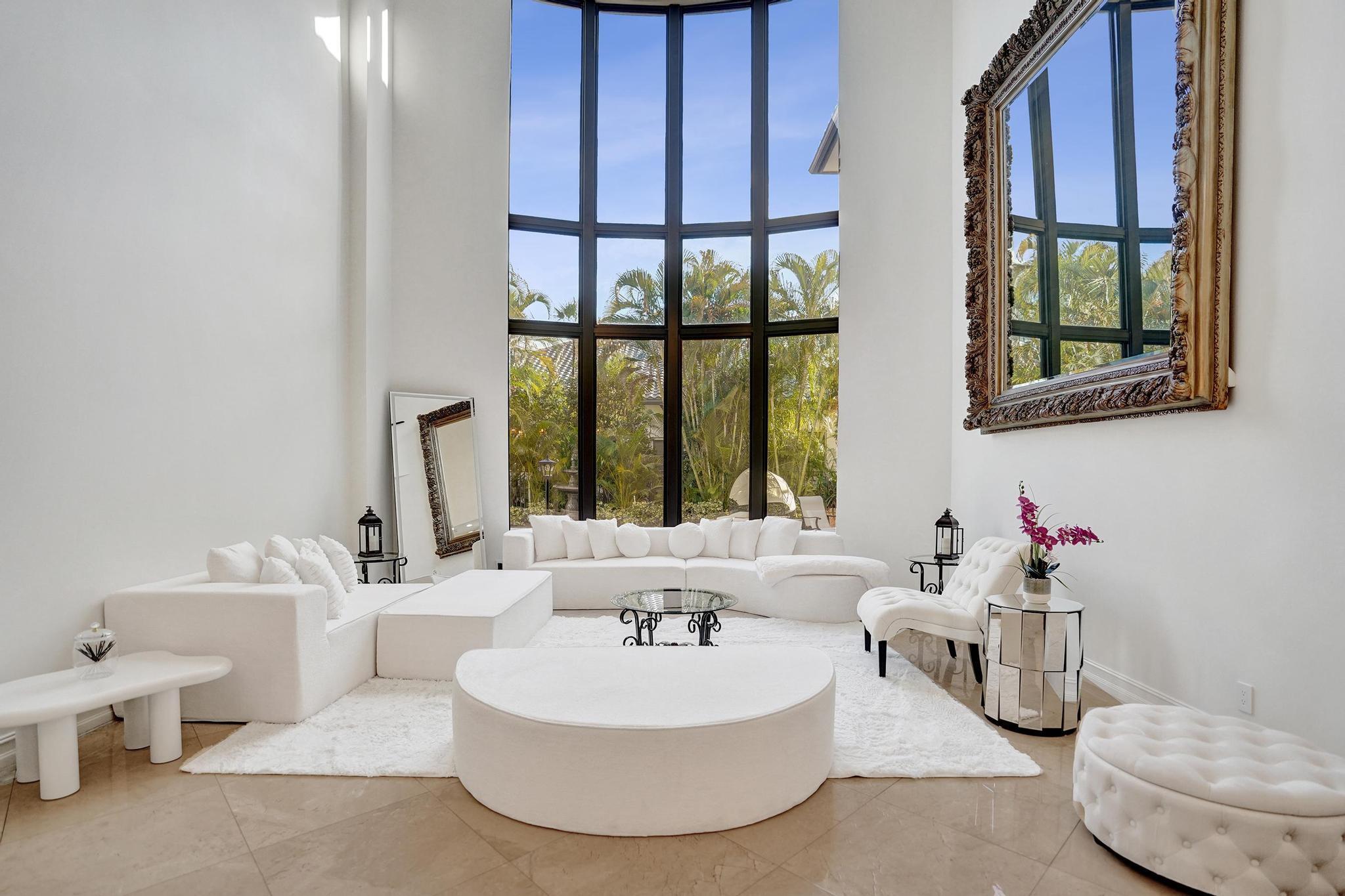 17682 Middlebrook, Boca Raton FL 33496