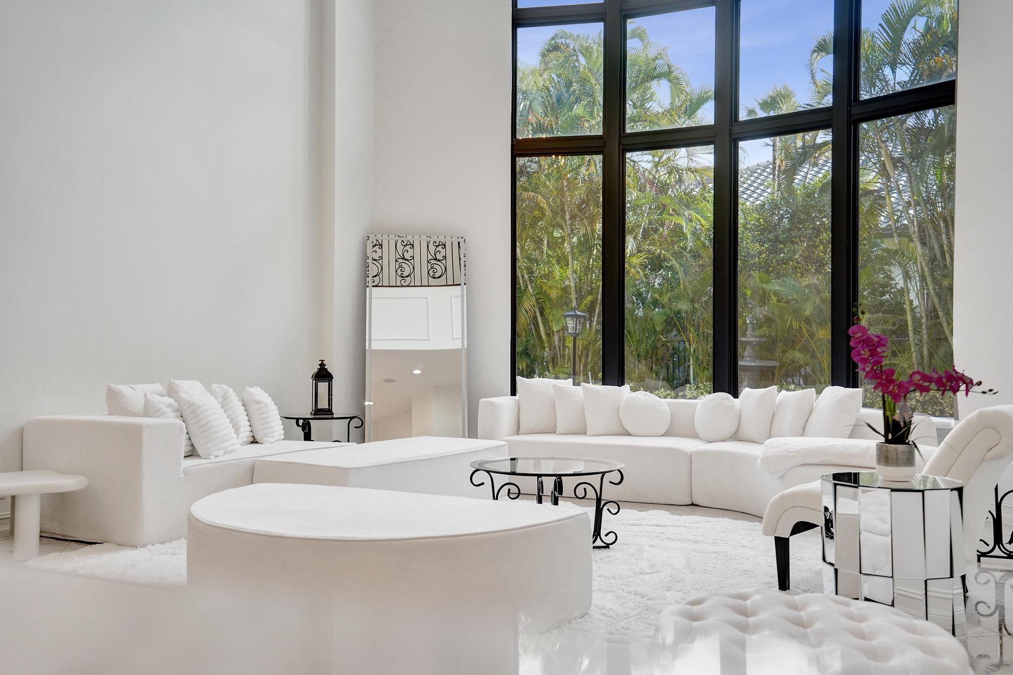 17682 Middlebrook, Boca Raton FL 33496