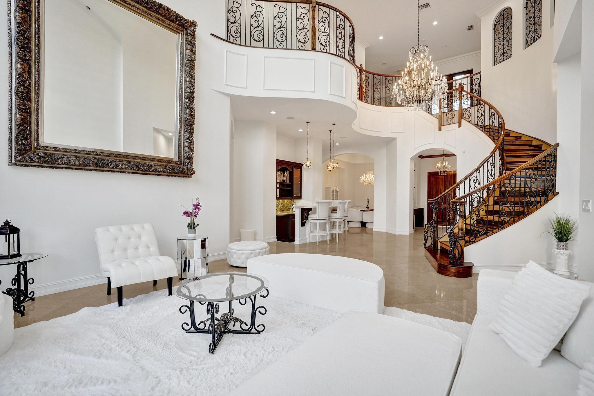 17682 Middlebrook, Boca Raton FL 33496