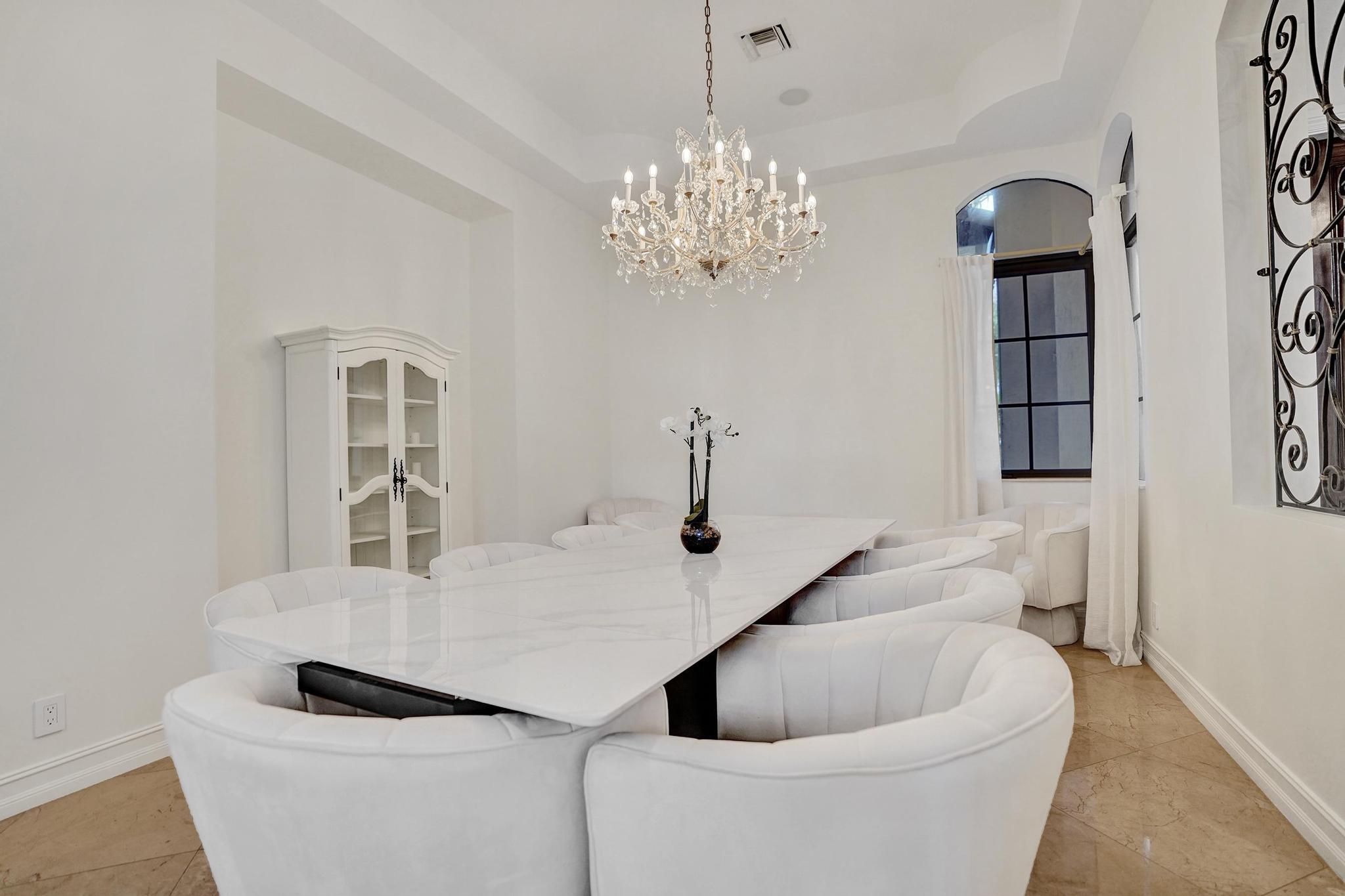 17682 Middlebrook, Boca Raton FL 33496