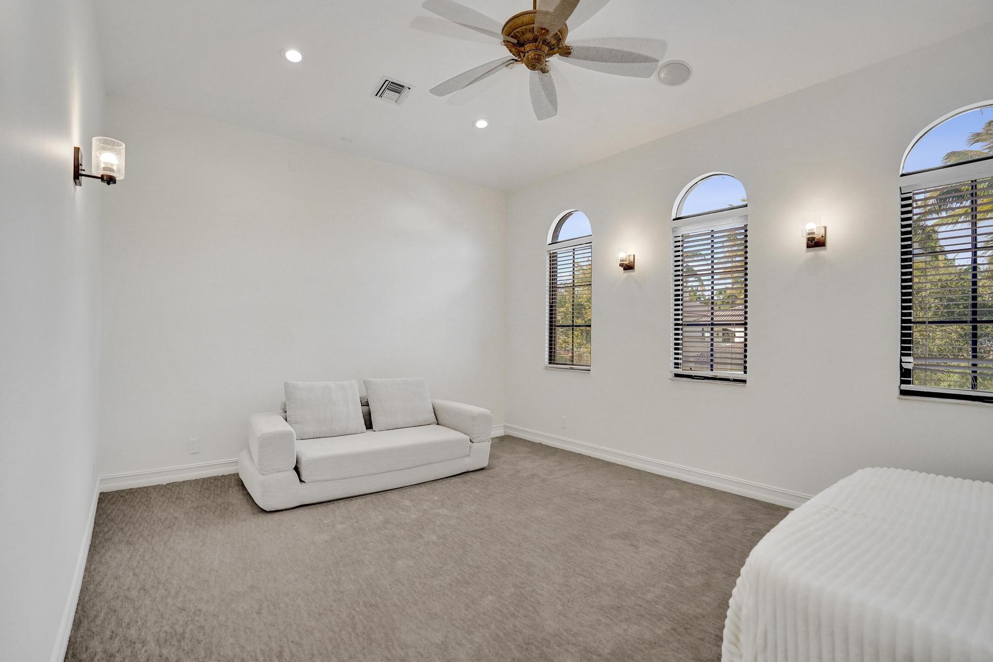17682 Middlebrook, Boca Raton FL 33496