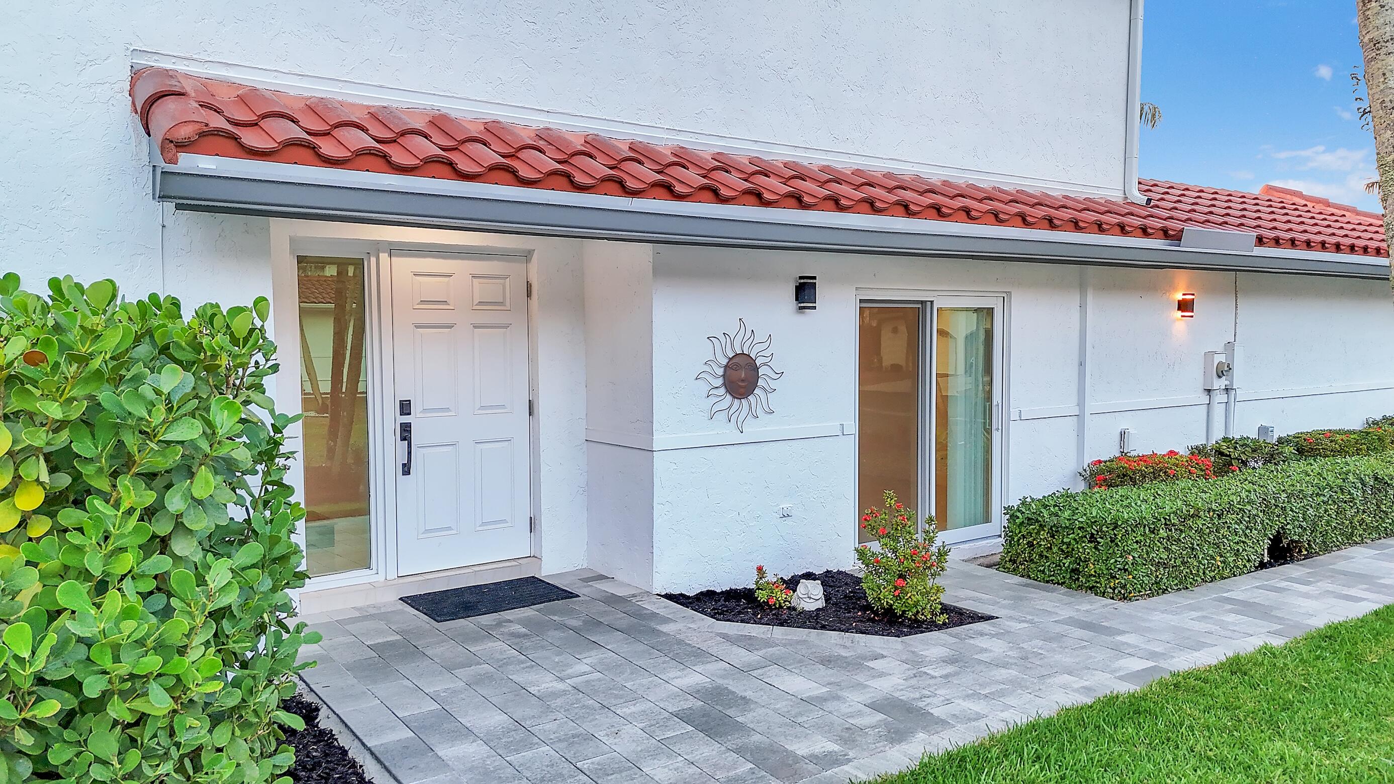8608 Via Giula, Boca Raton FL 33496