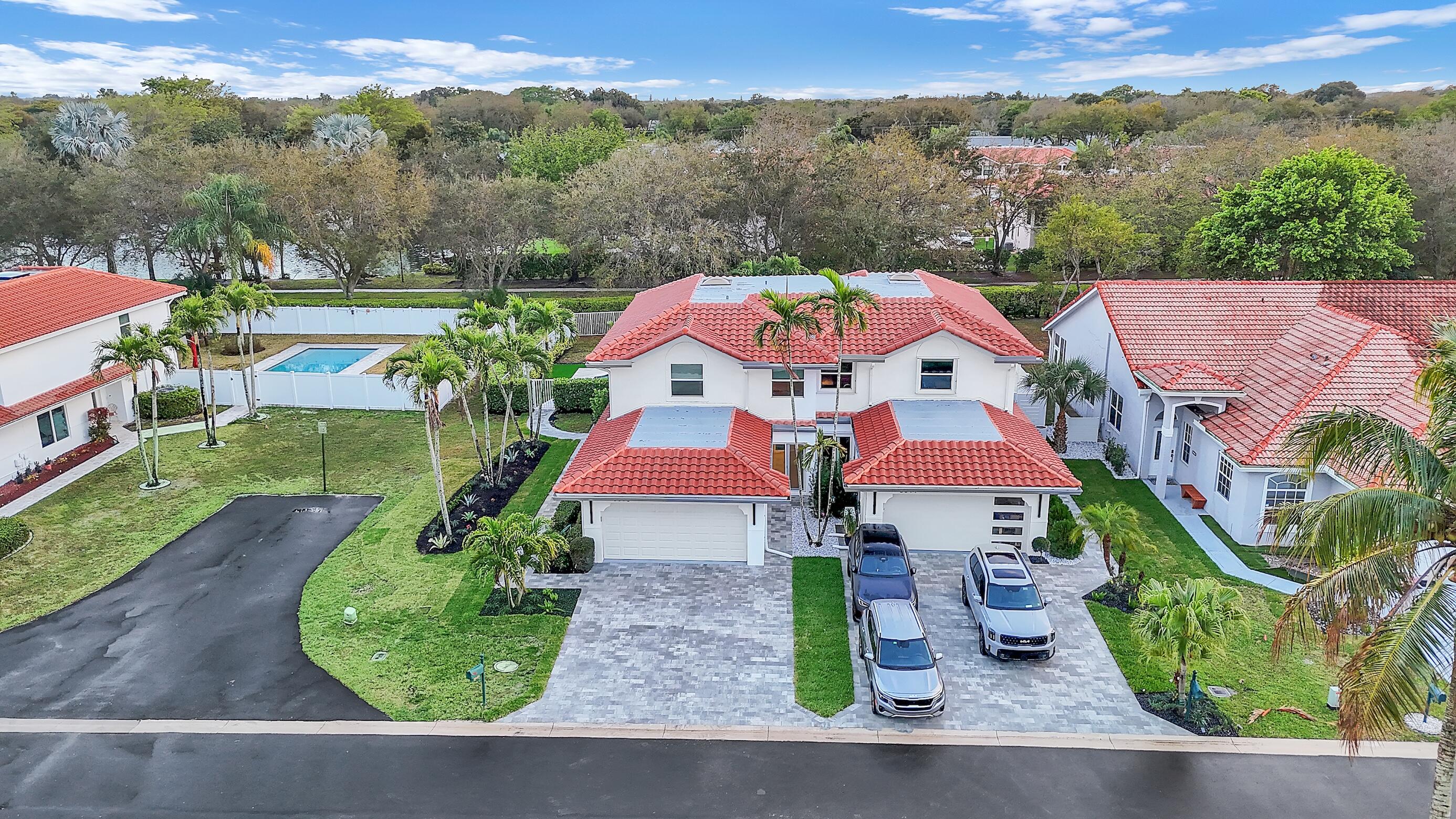 8608 Via Giula, Boca Raton FL 33496