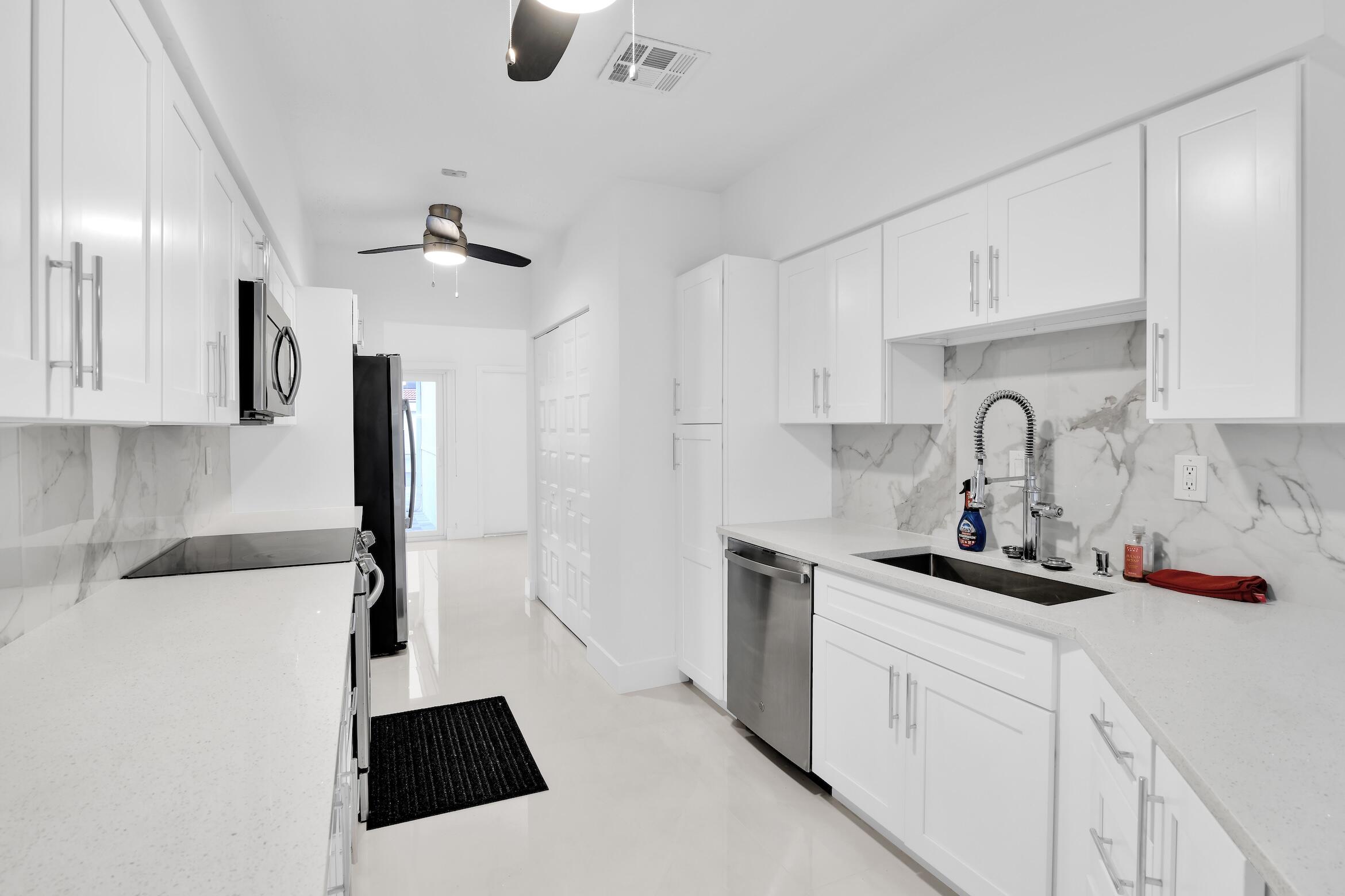 8608 Via Giula, Boca Raton FL 33496