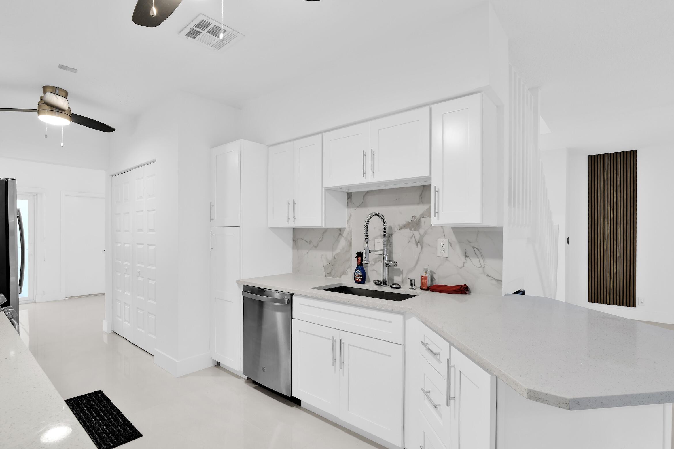 8608 Via Giula, Boca Raton FL 33496