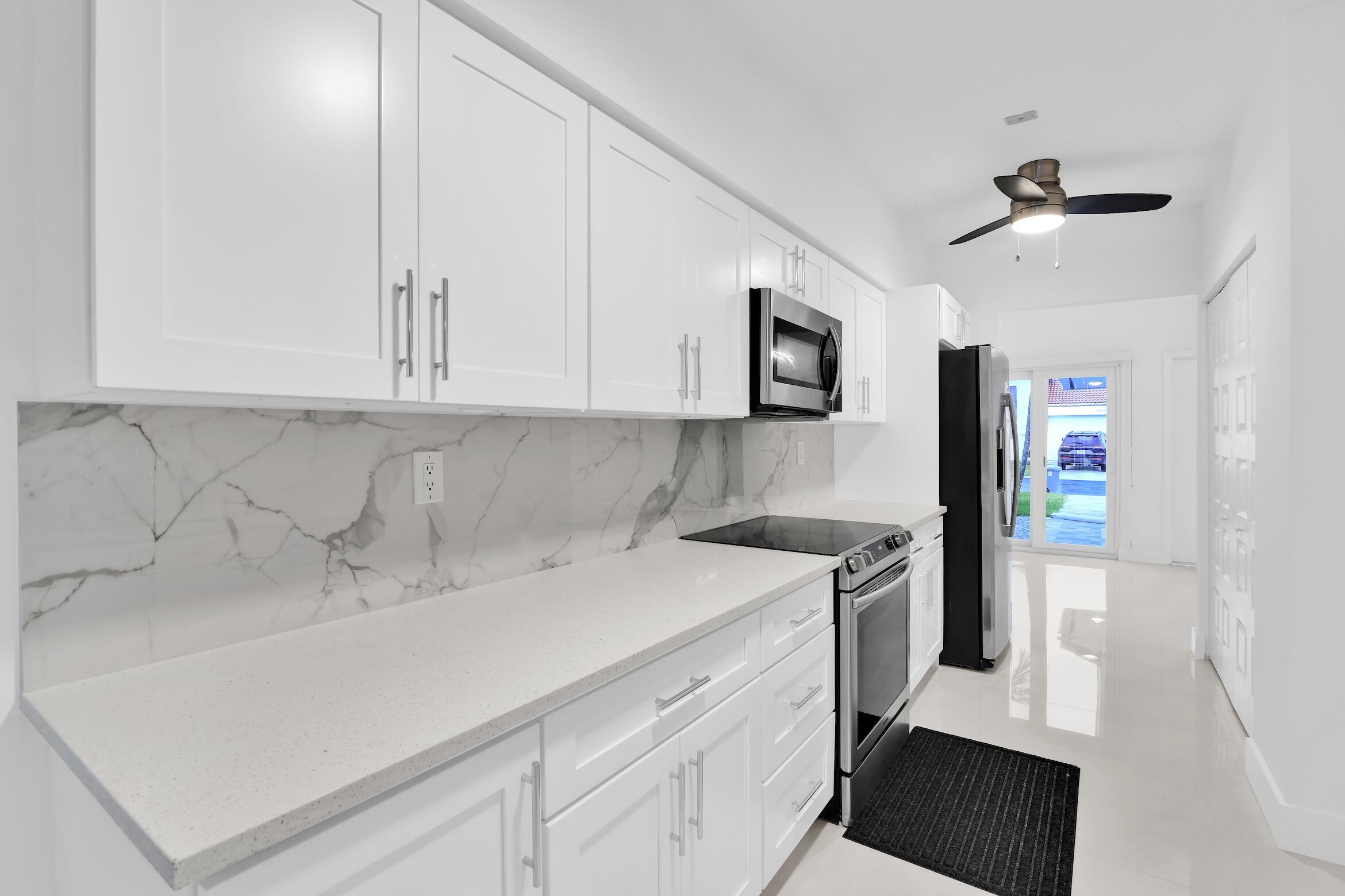 8608 Via Giula, Boca Raton FL 33496