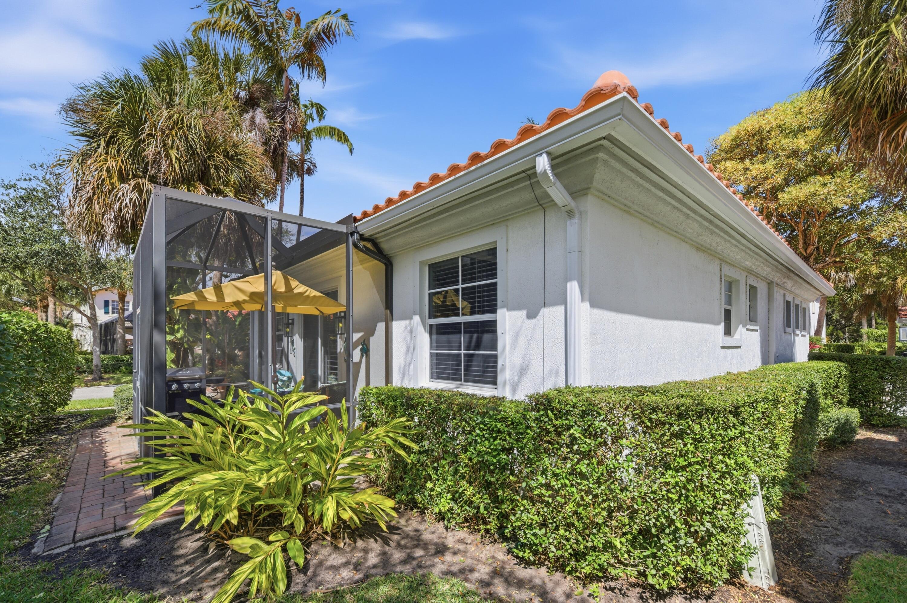 554 Tomahawk, Palm Beach Gardens FL 33410
