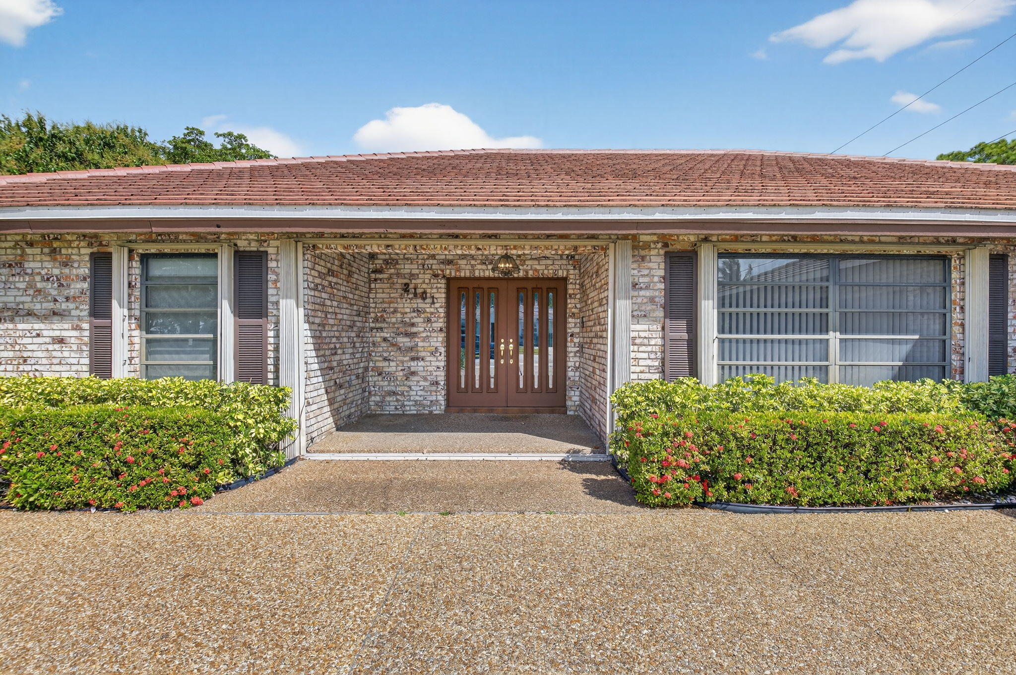 2101 NW 25th, Boca Raton FL 33431