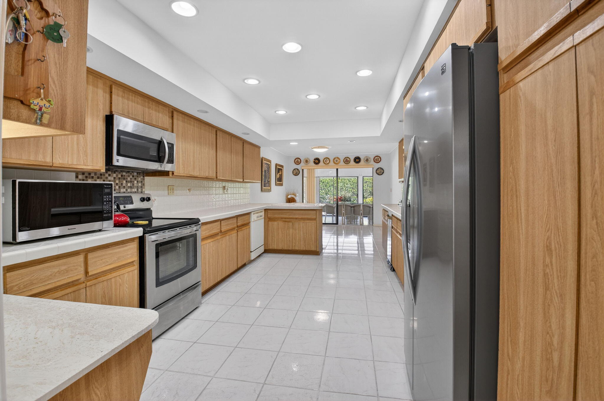2101 NW 25th, Boca Raton FL 33431