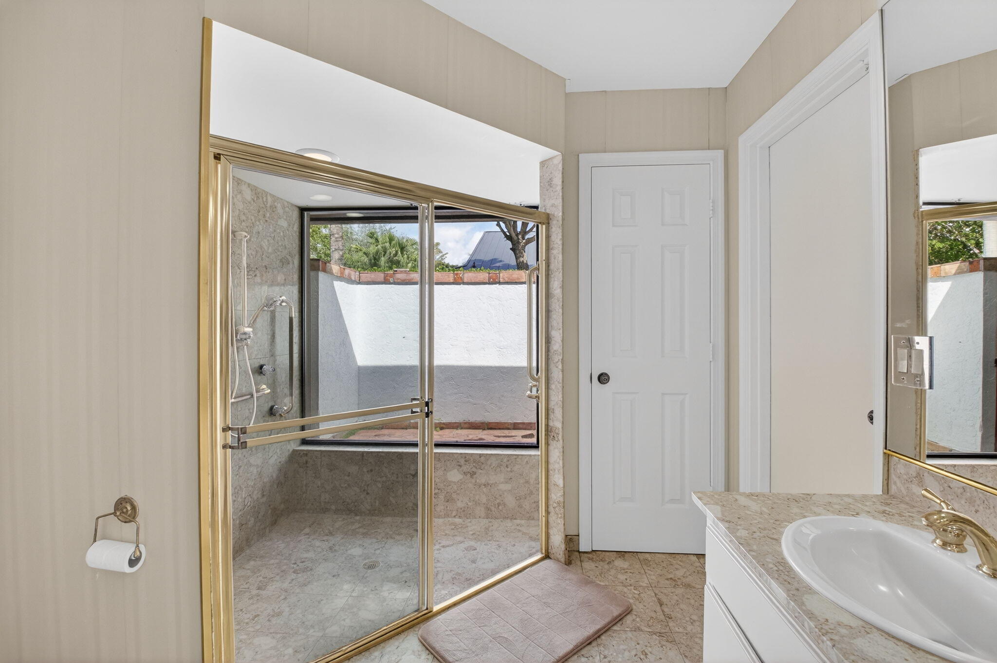 2101 NW 25th, Boca Raton FL 33431