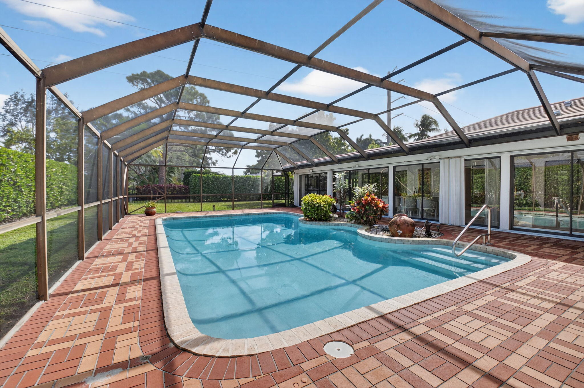 2101 NW 25th, Boca Raton FL 33431