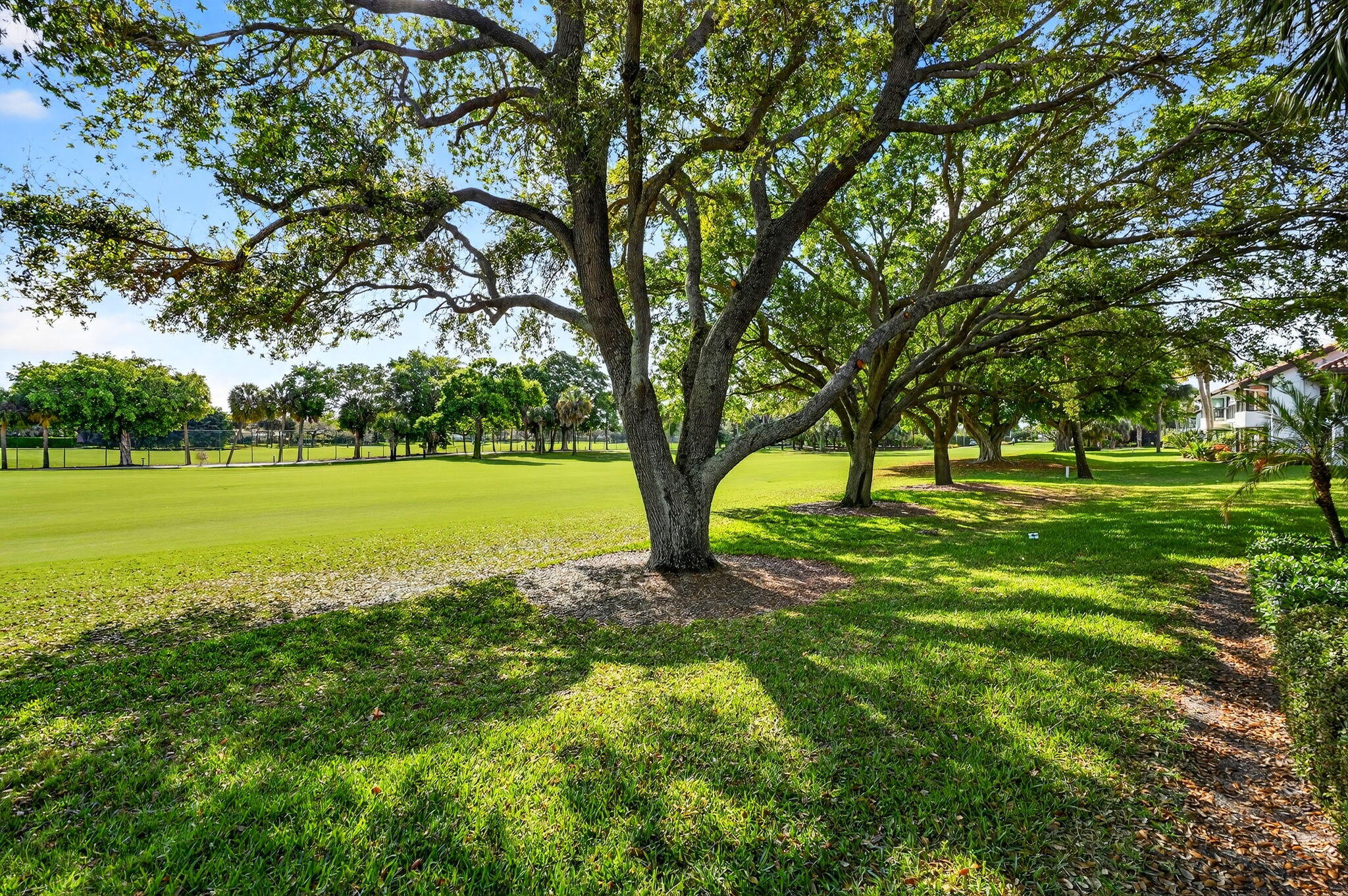 16670 Traders #110, Jupiter FL 33477