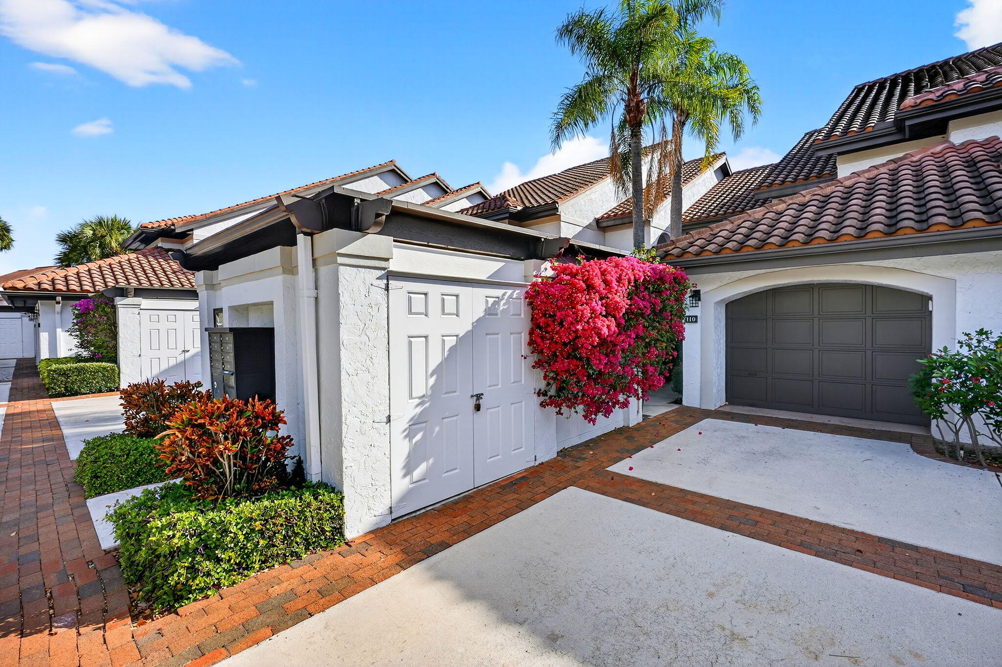 16670 Traders #110, Jupiter FL 33477