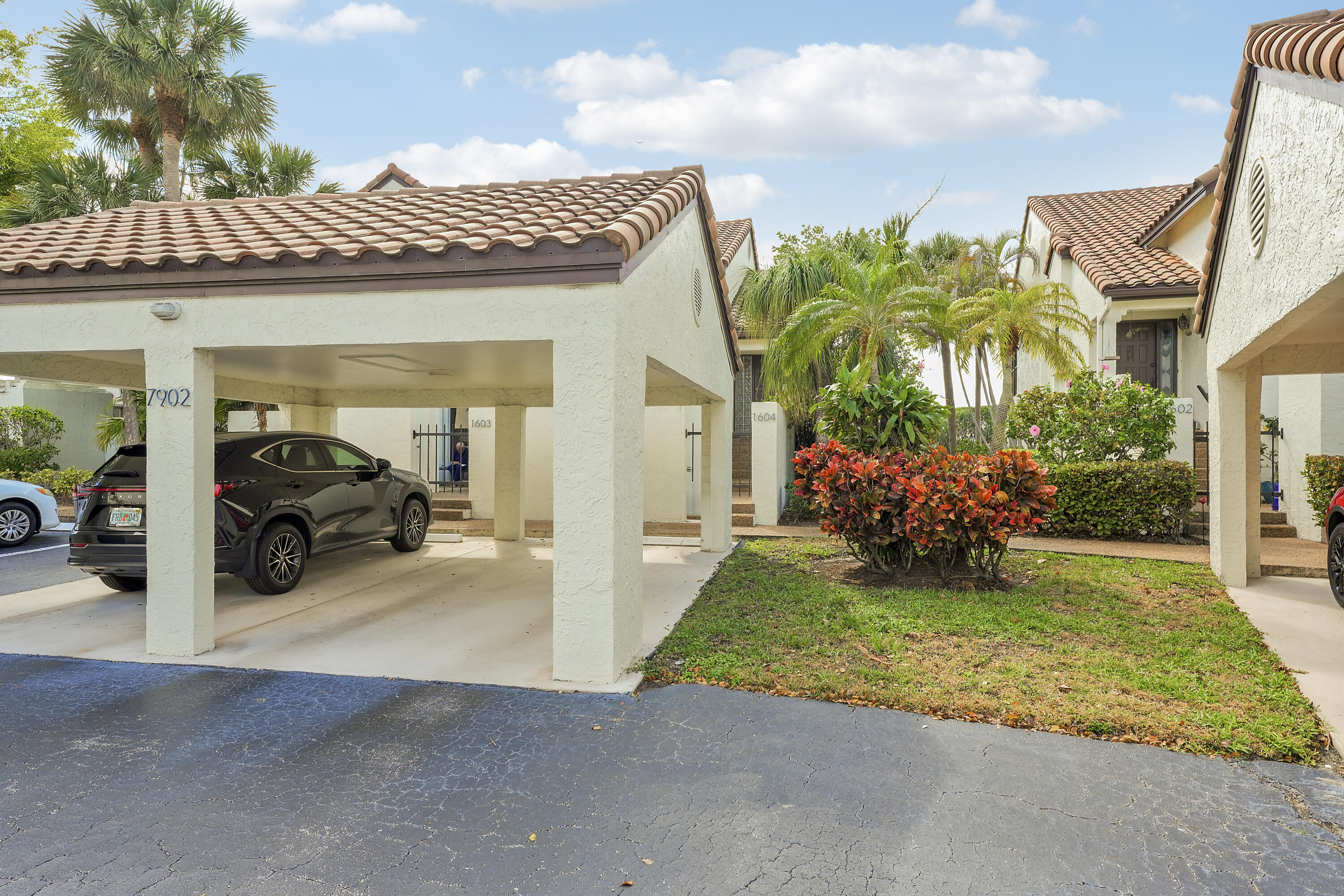 7902 Seville #1604, Boca Raton FL 33433