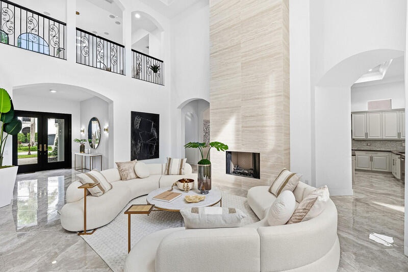 17798 Cadena, Boca Raton FL 33496