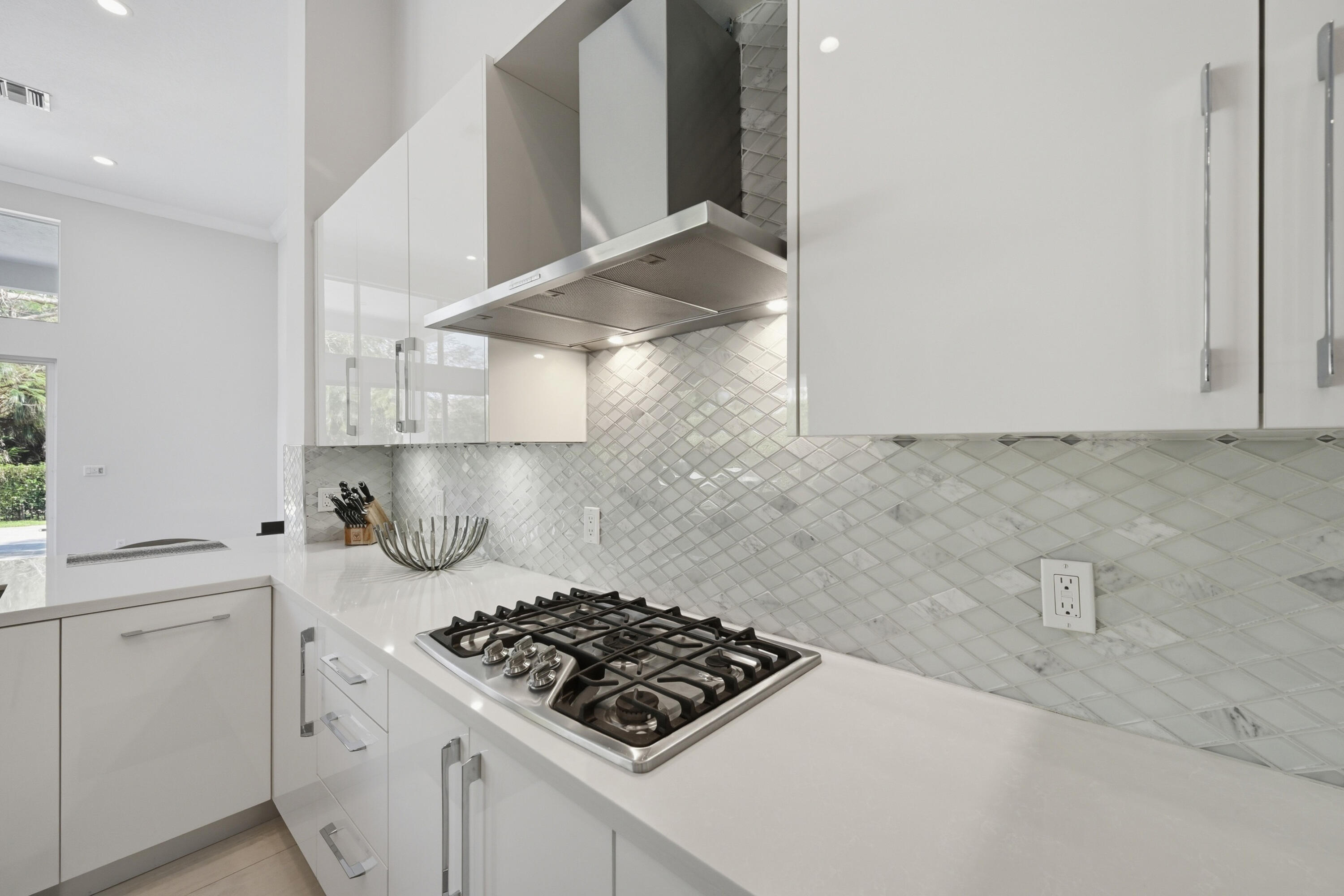 5006 NW 24th, Boca Raton FL 33431