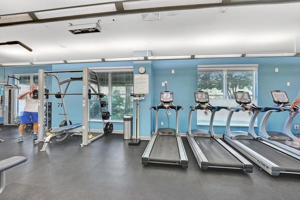 700 E Boynton Beach #Ph 2, Boynton Beach FL 33435
