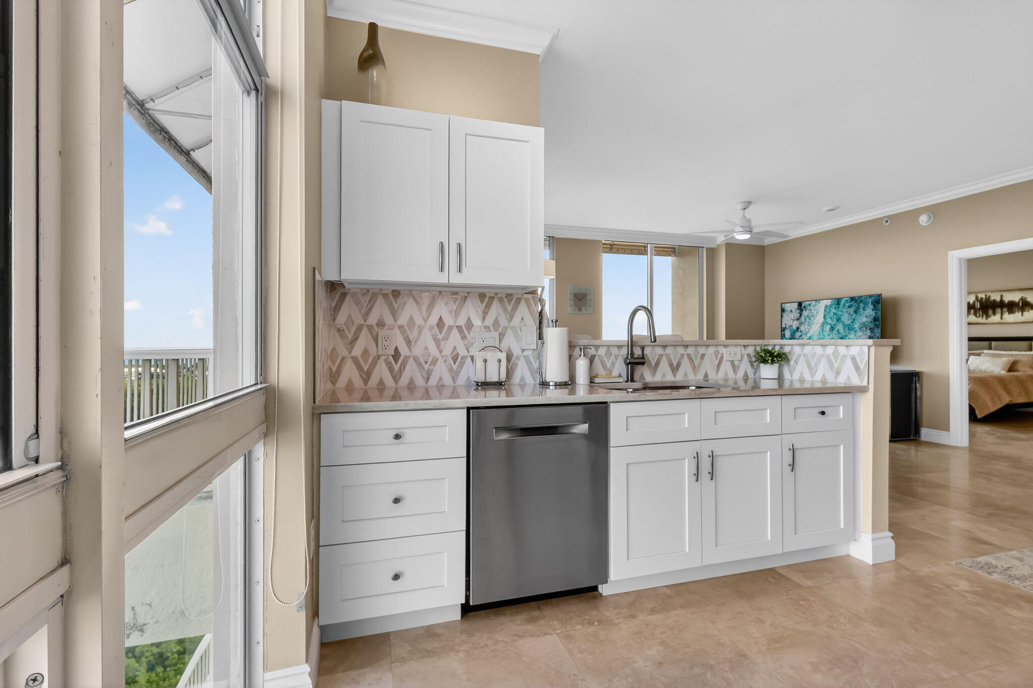 700 E Boynton Beach #Ph 2, Boynton Beach FL 33435