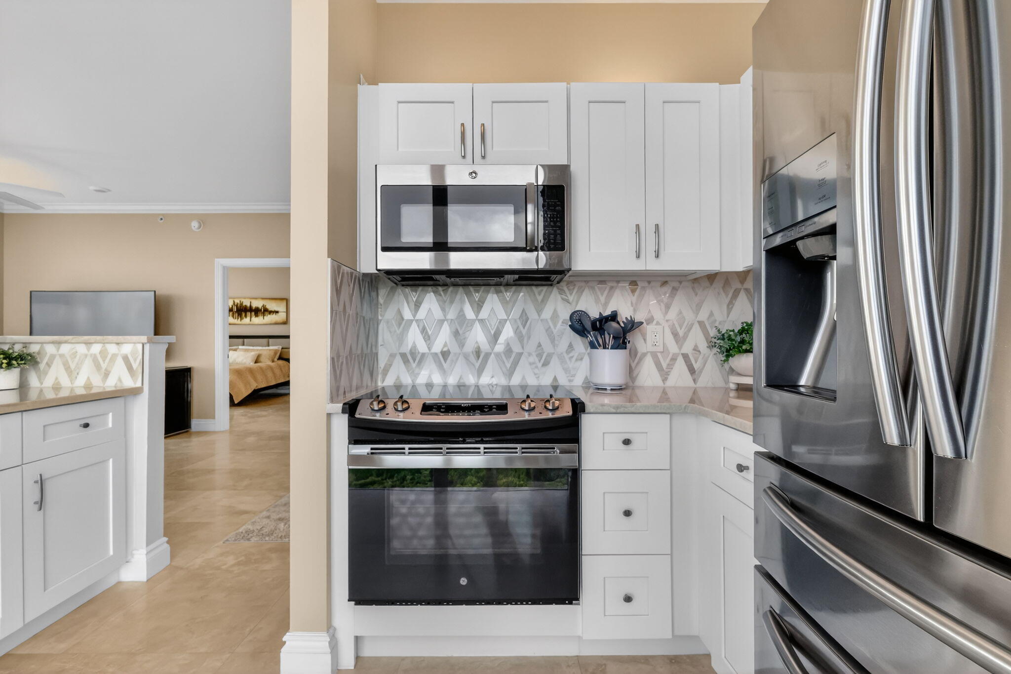700 E Boynton Beach #Ph 2, Boynton Beach FL 33435