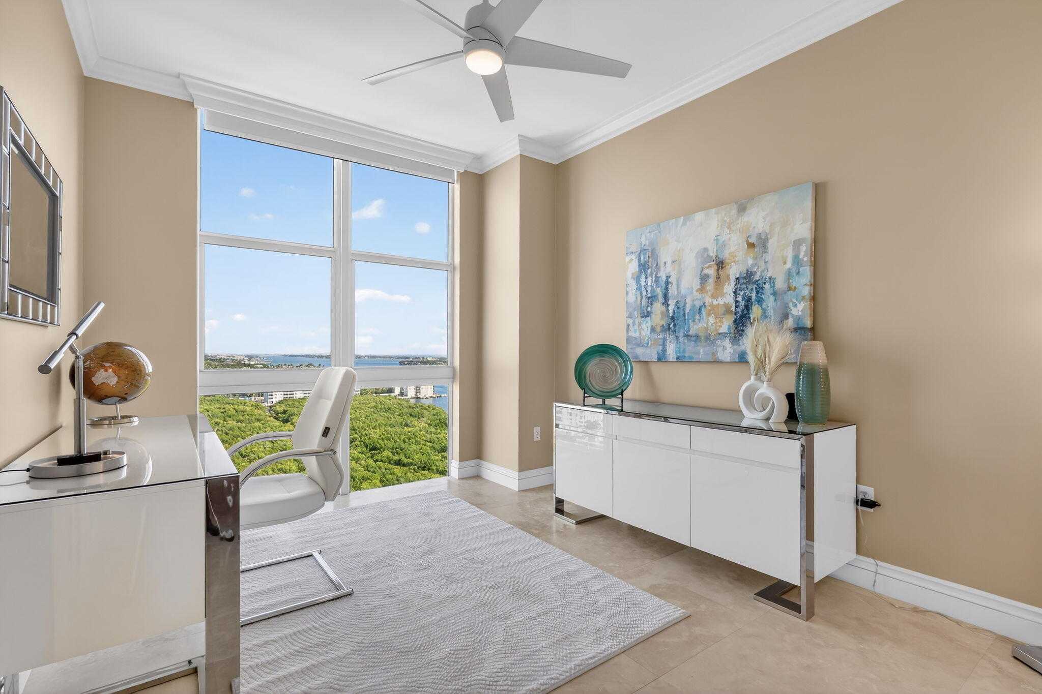 700 E Boynton Beach #Ph 2, Boynton Beach FL 33435