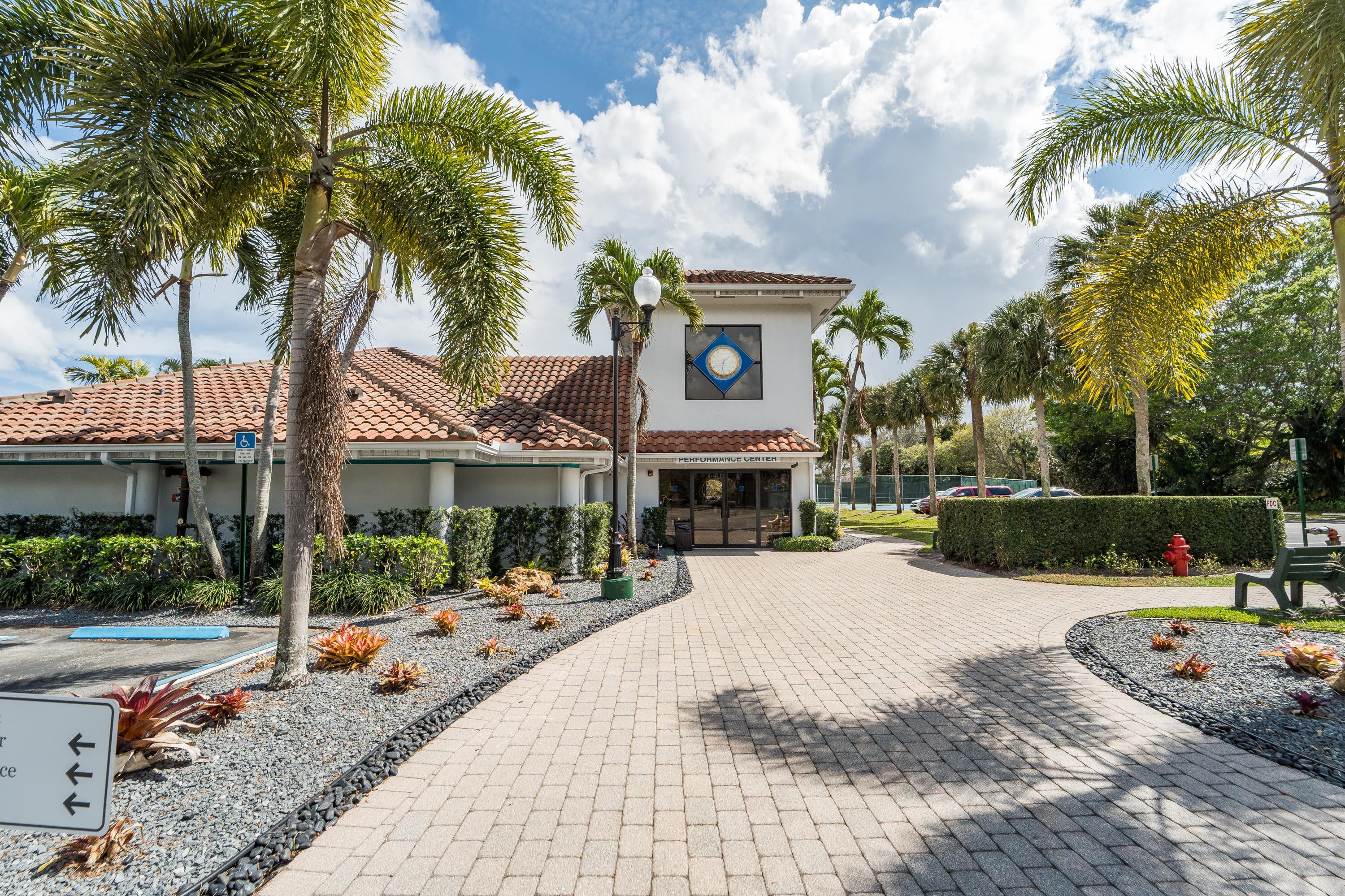 200 Trails End, West Palm Beach FL 33413