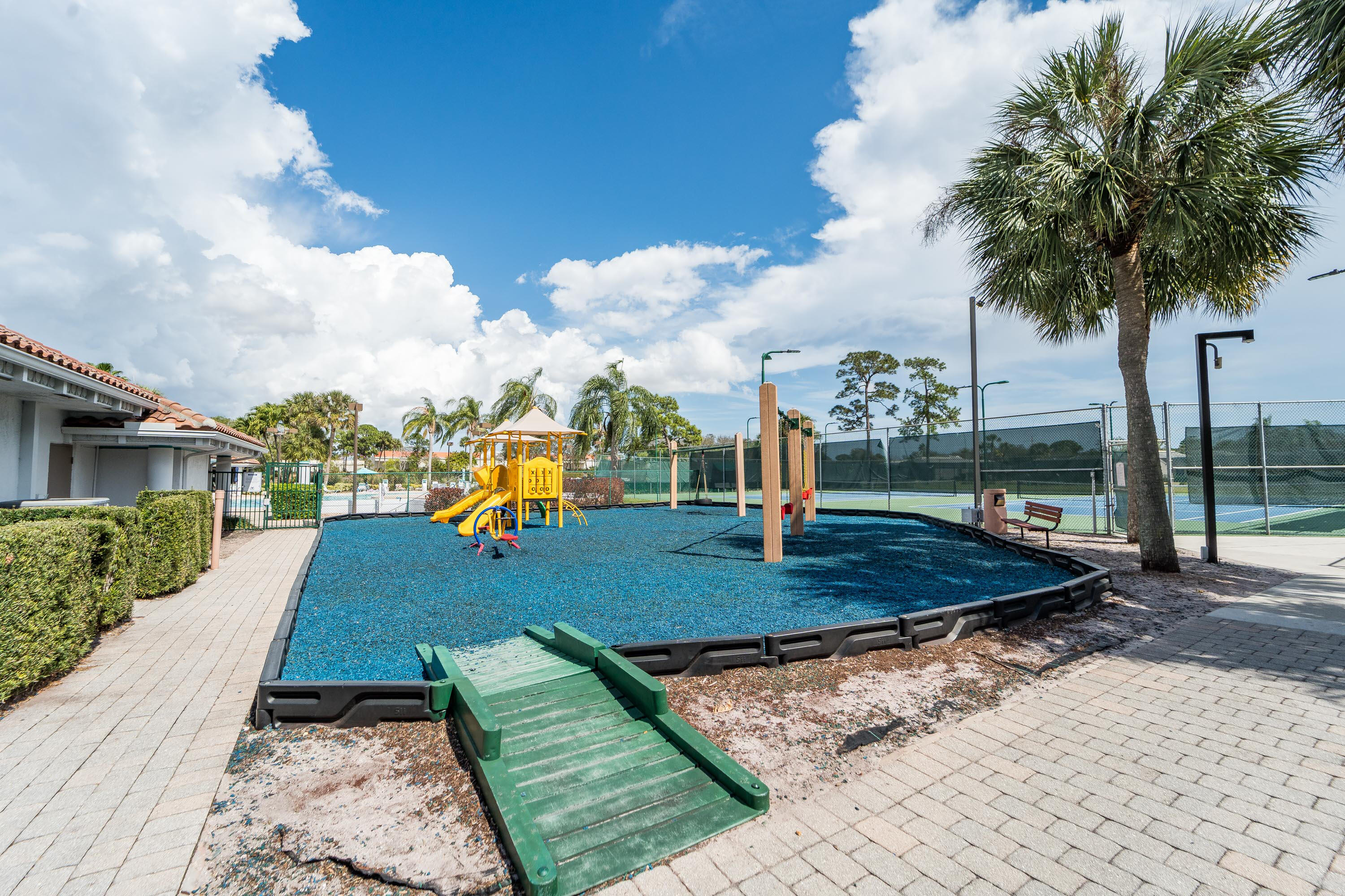 200 Trails End, West Palm Beach FL 33413
