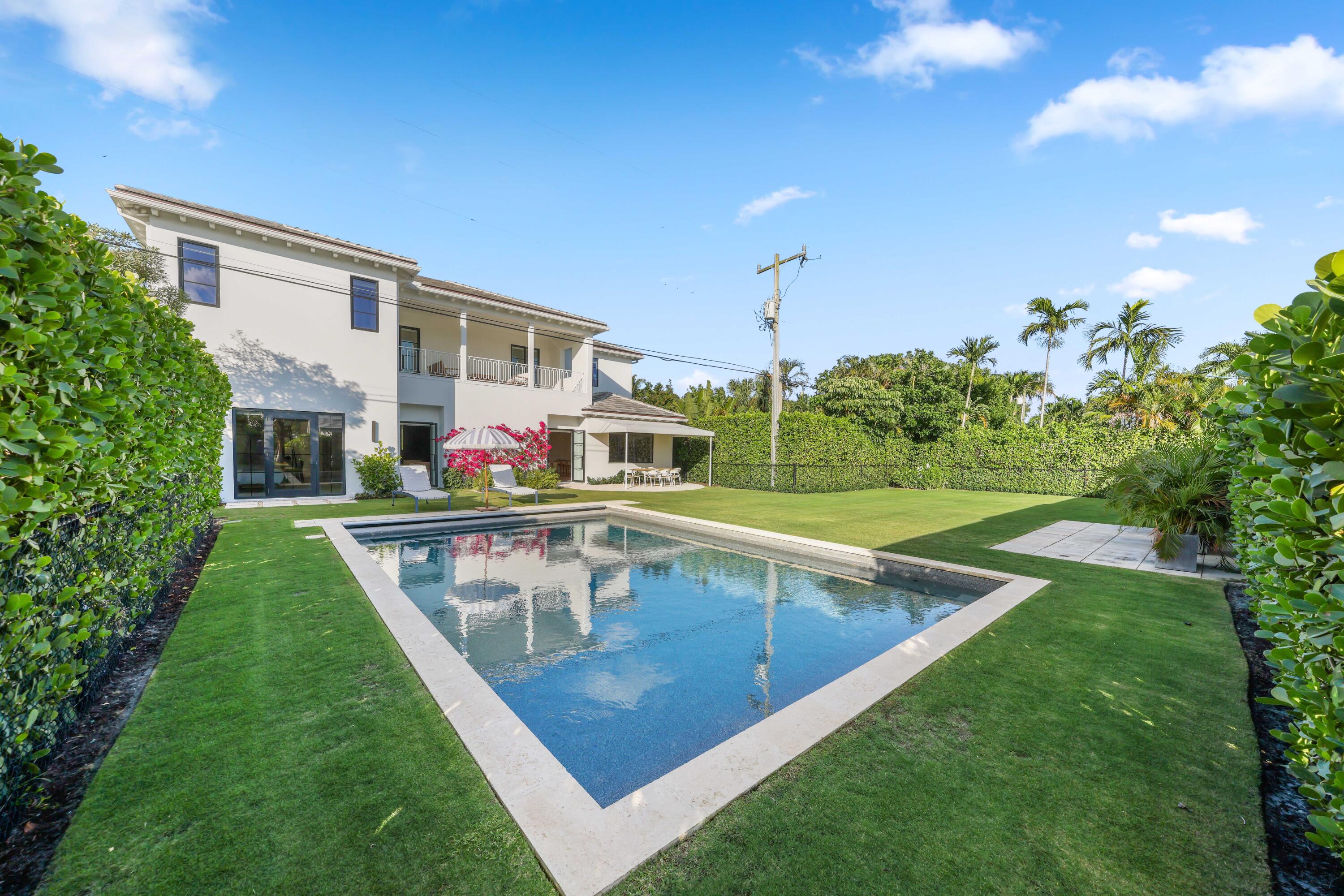 248 E Lakewood, West Palm Beach FL 33405