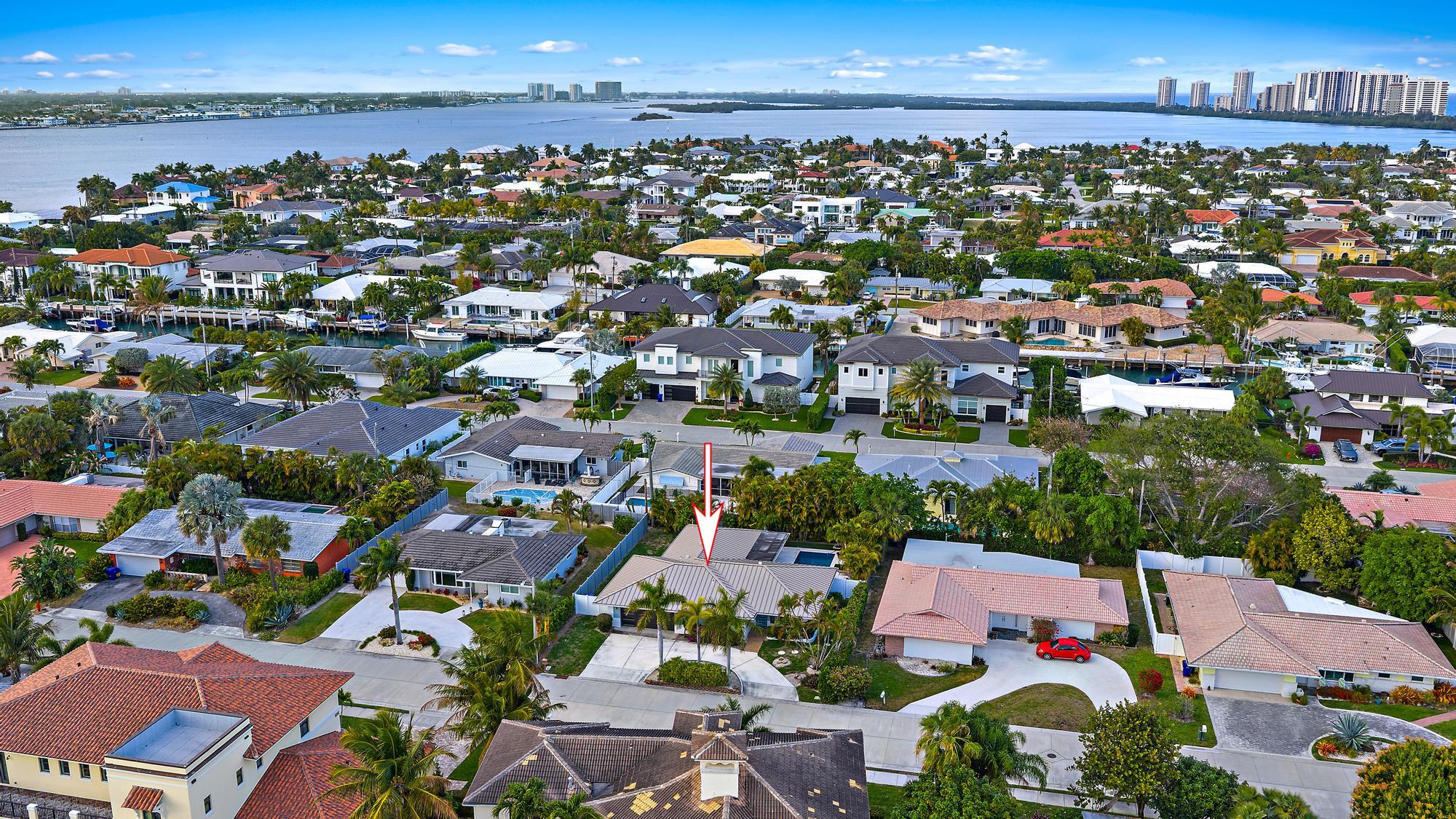 1120 Singer, Riviera Beach FL 33404