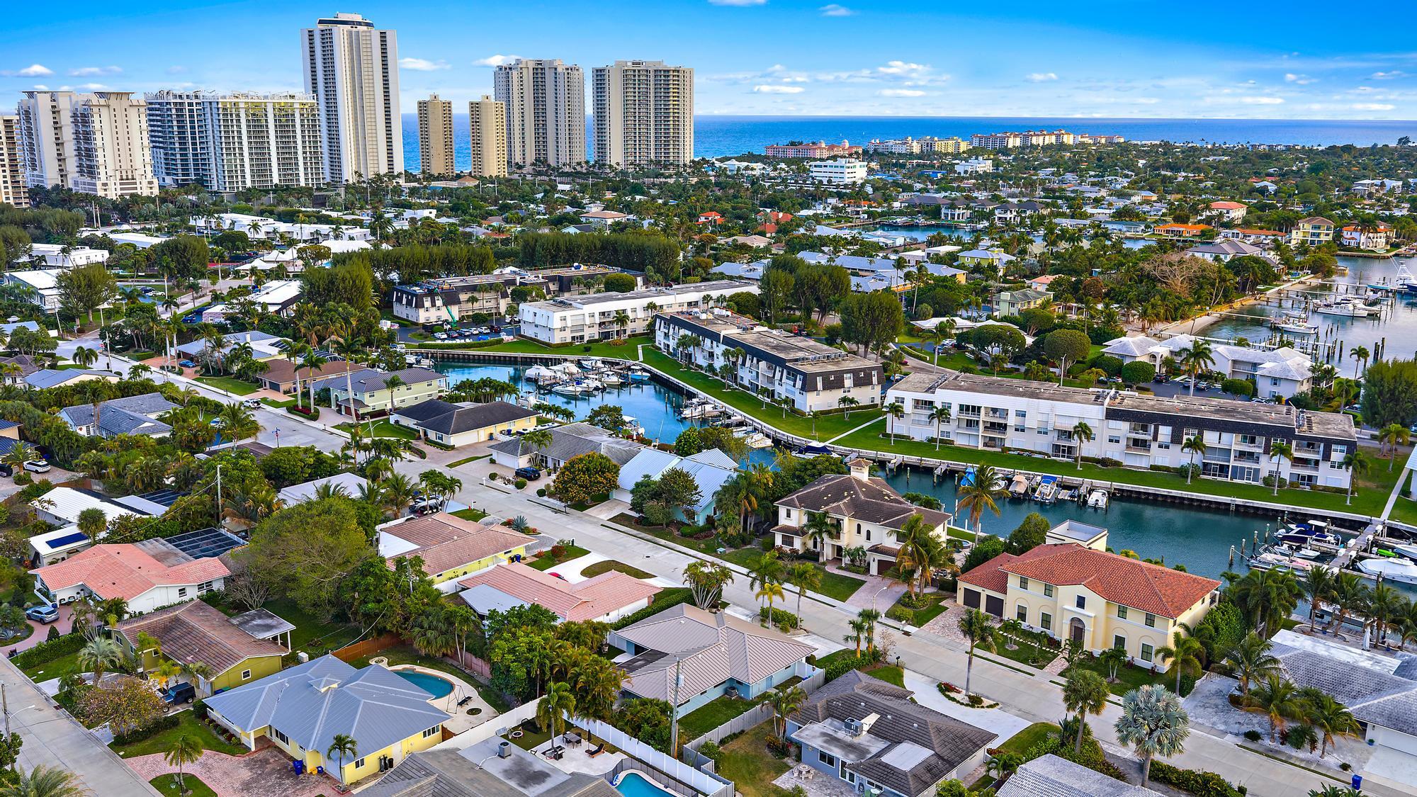 1120 Singer, Riviera Beach FL 33404