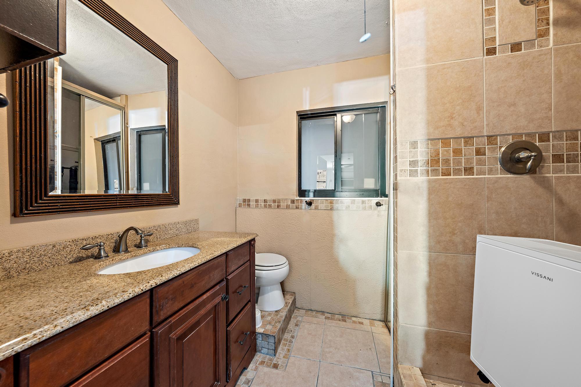 1120 Singer, Riviera Beach FL 33404