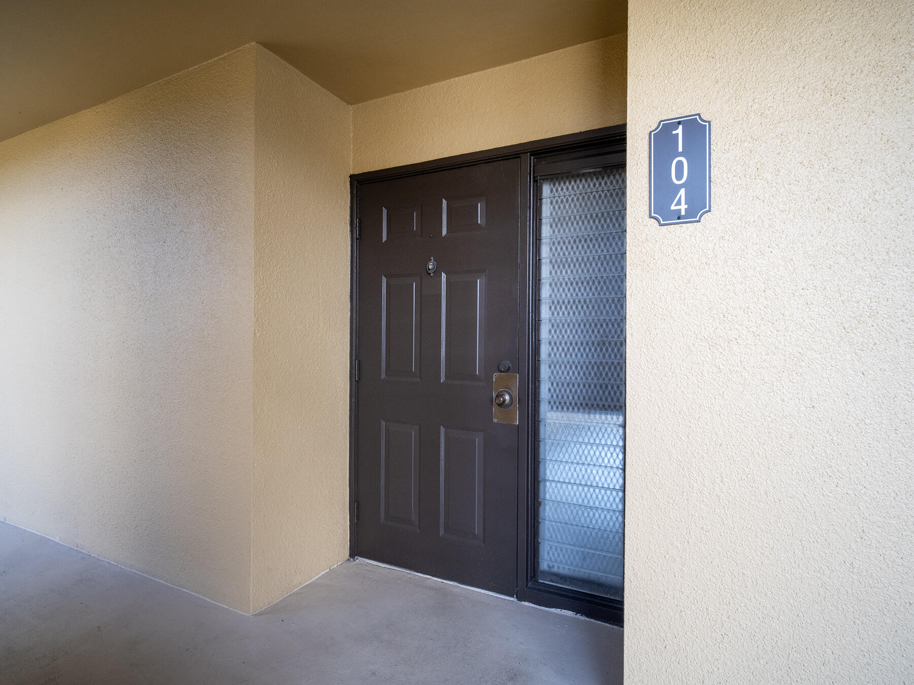5390 Woodland Lakes #104, Palm Beach Gardens FL 33418