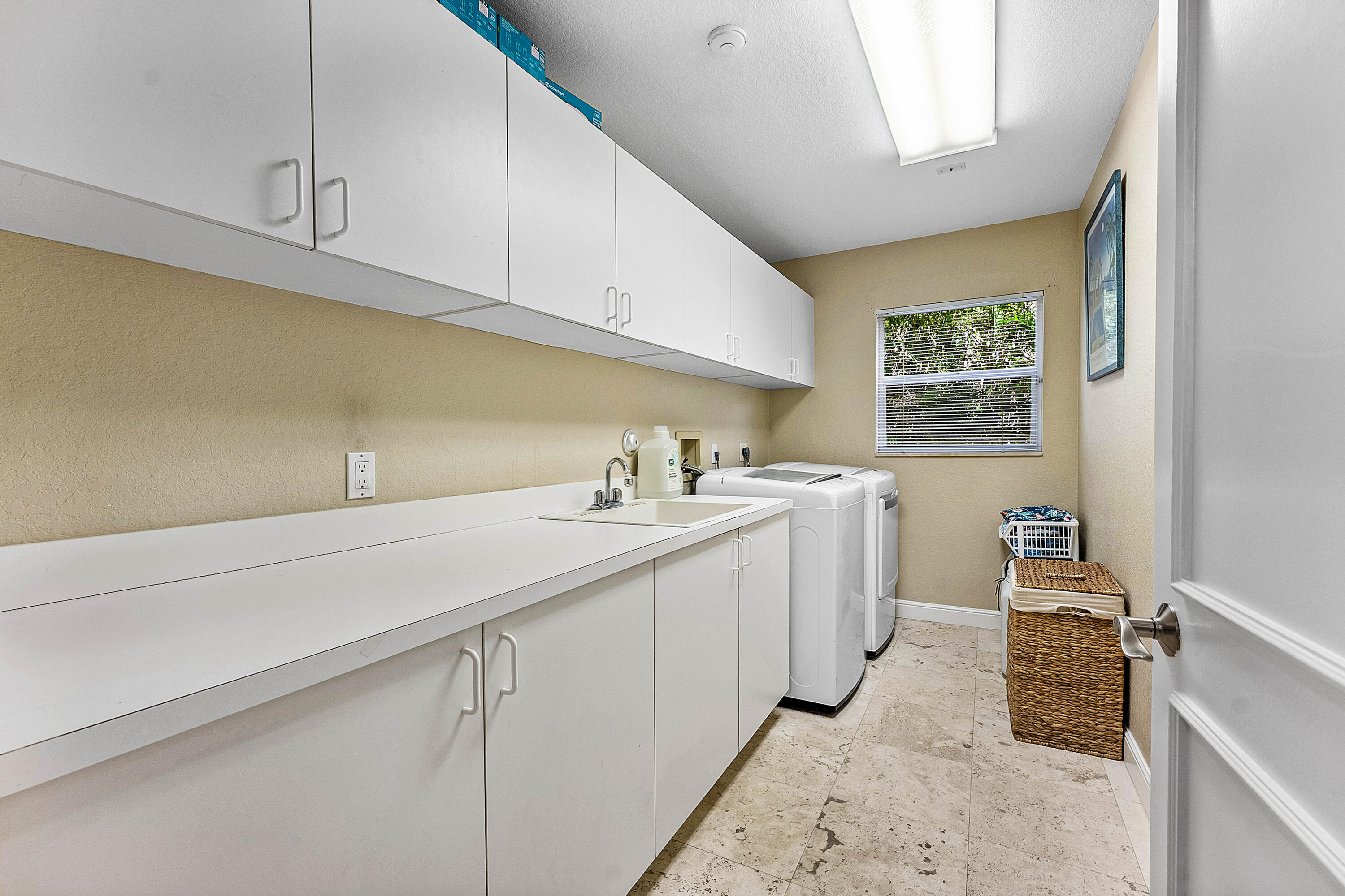 3163 NW 60th, Boca Raton FL 33496