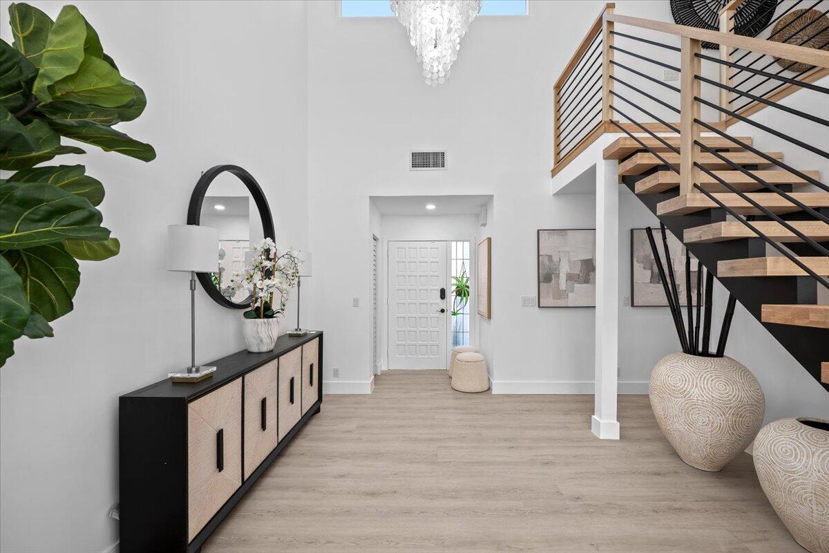 17068 Traverse, Jupiter FL 33477