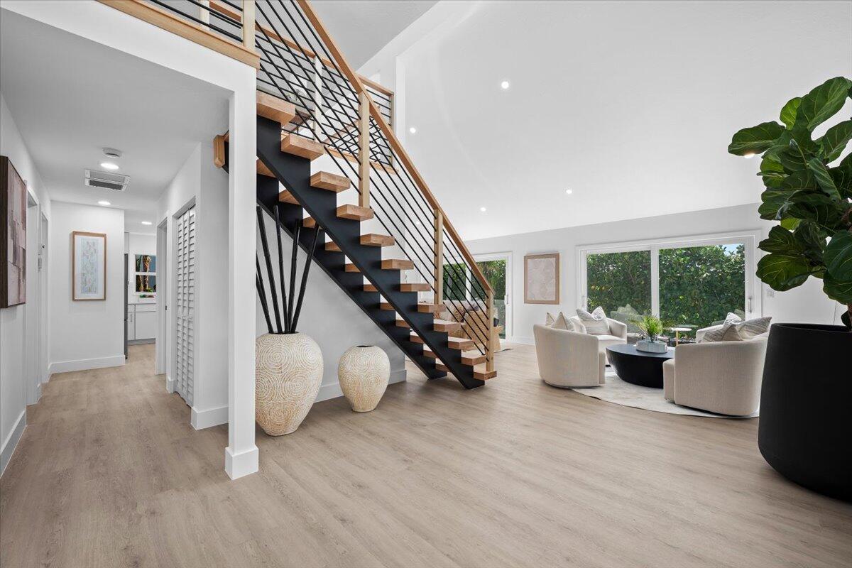 17068 Traverse, Jupiter FL 33477