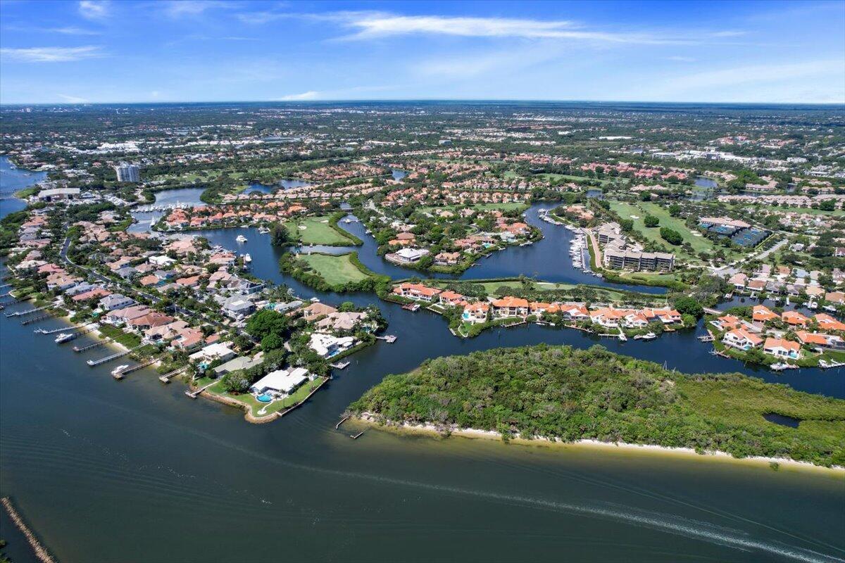17068 Traverse, Jupiter FL 33477