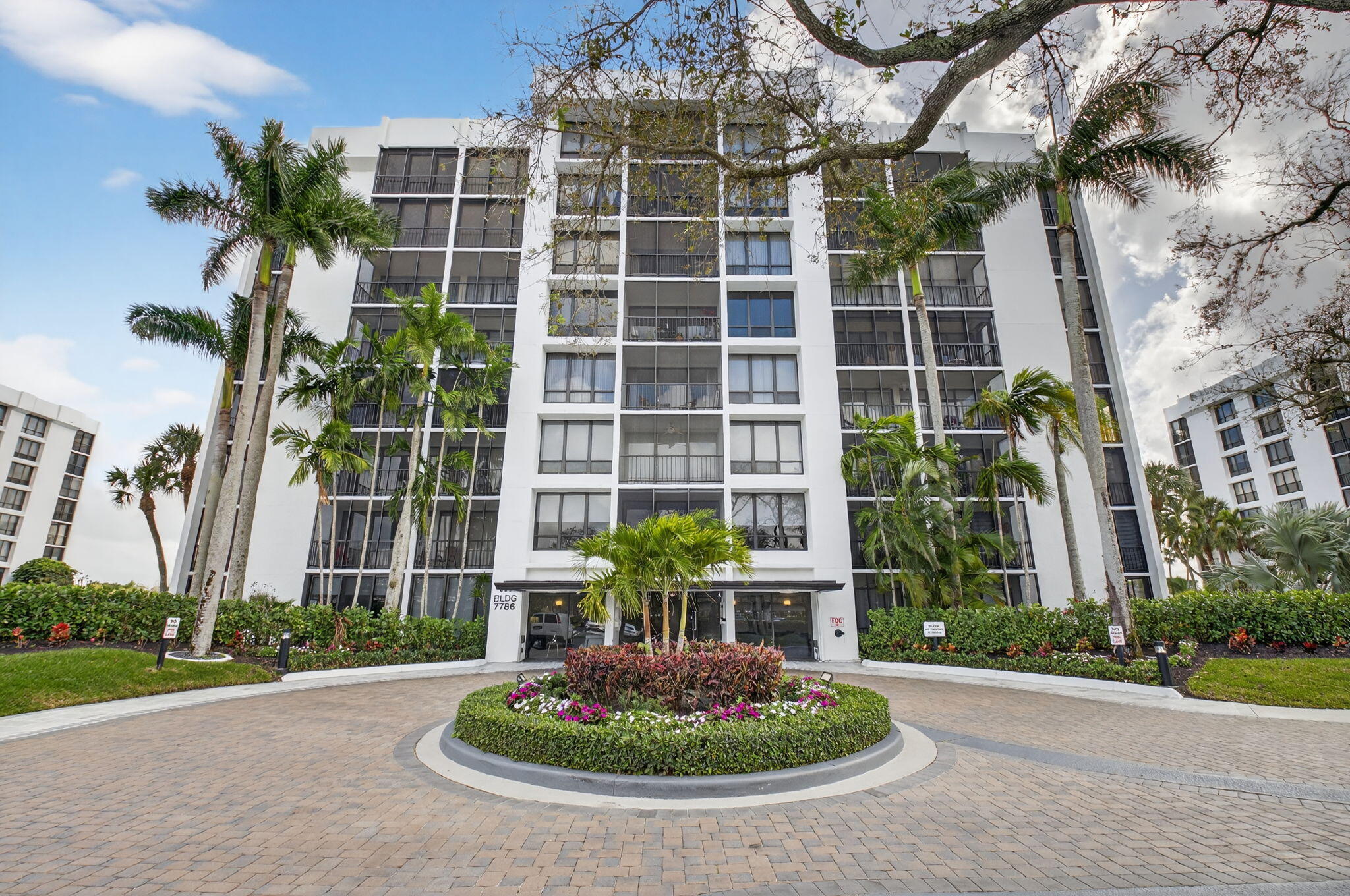 7786 Lakeside #684, Boca Raton FL 33434