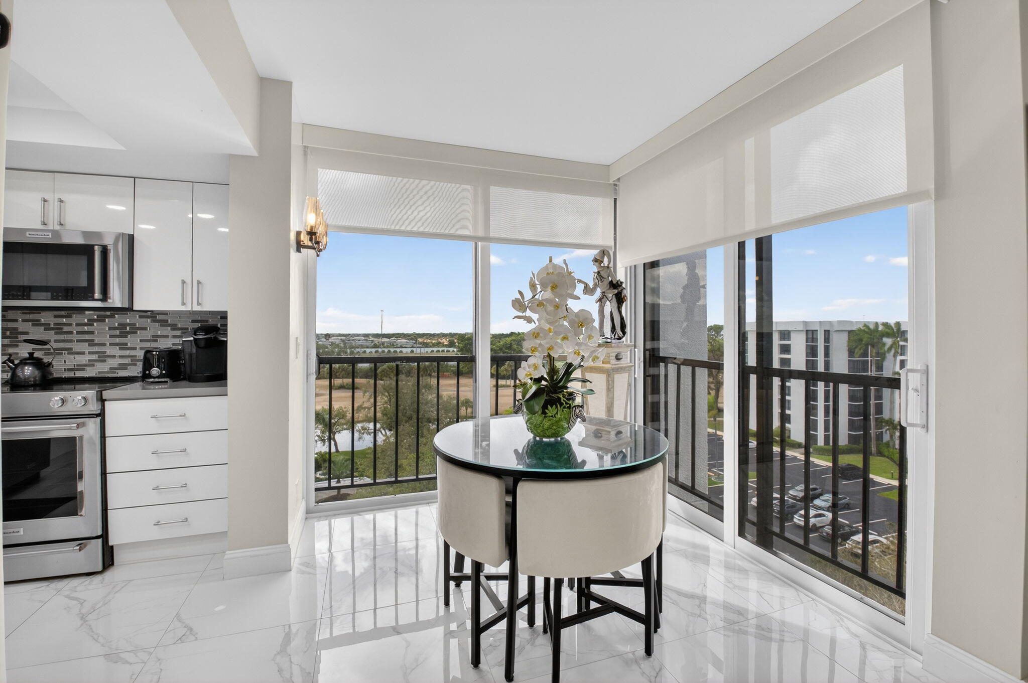 7786 Lakeside #684, Boca Raton FL 33434