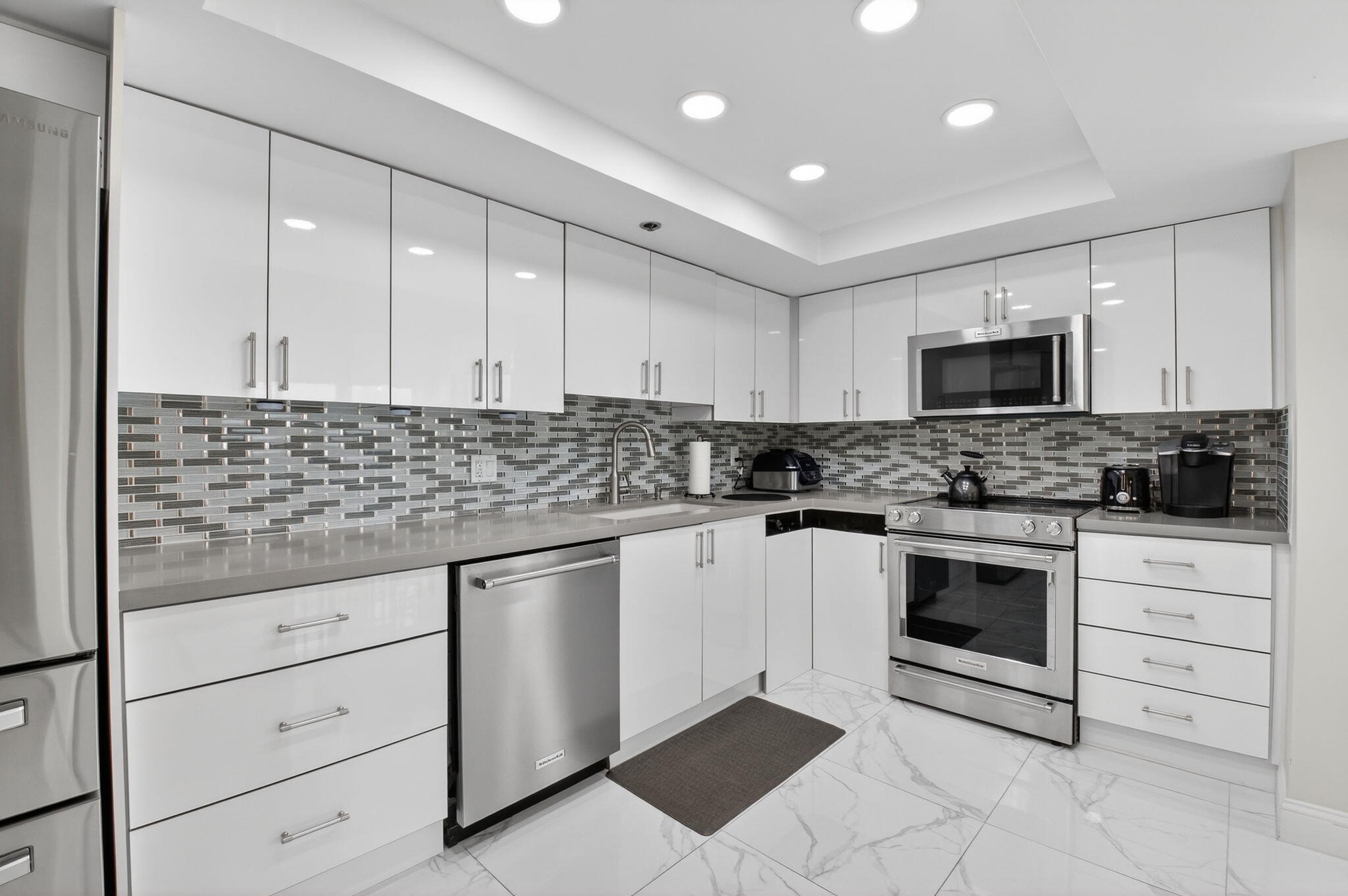 7786 Lakeside #684, Boca Raton FL 33434