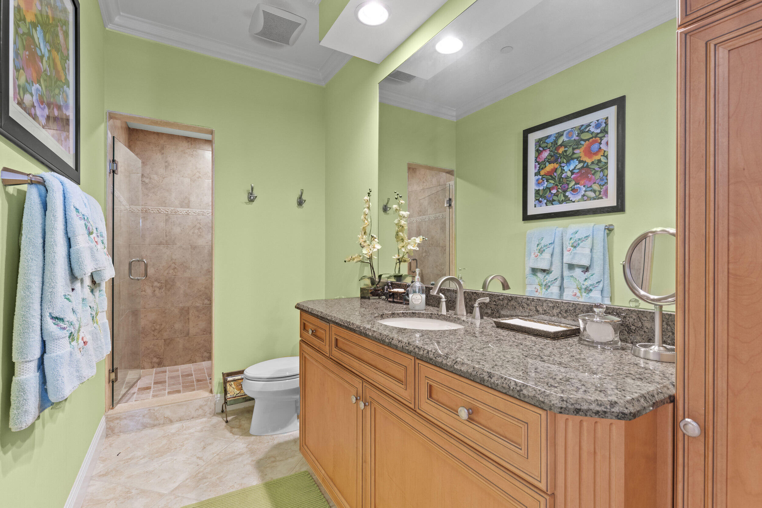 1533 NE Outrigger Landings #3-205, Jensen Beach FL 34957