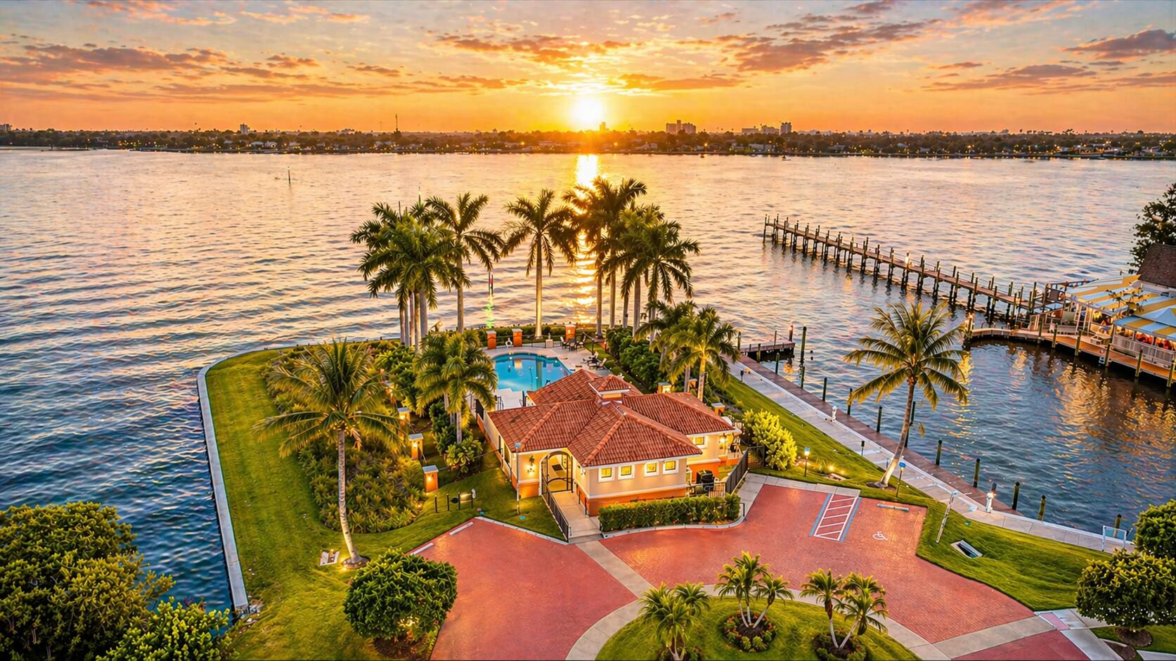 1533 NE Outrigger Landings #3-205, Jensen Beach FL 34957