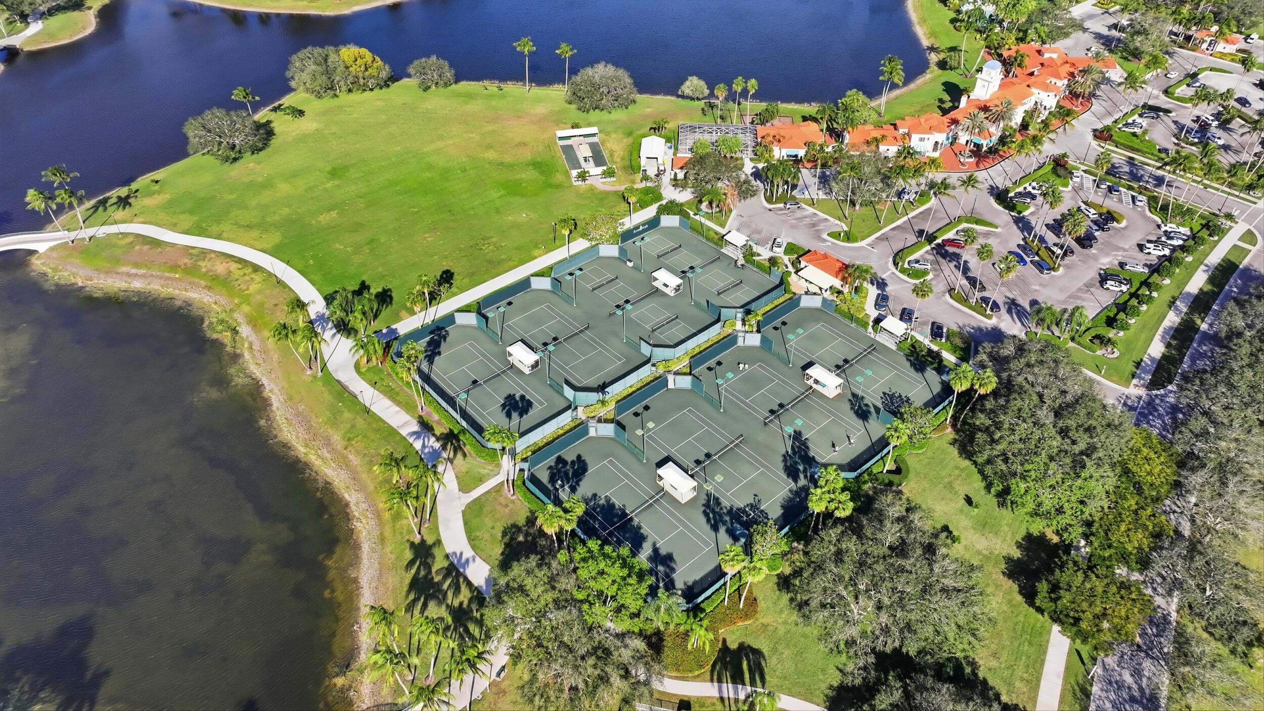 2122 Tigris, West Palm Beach FL 33411
