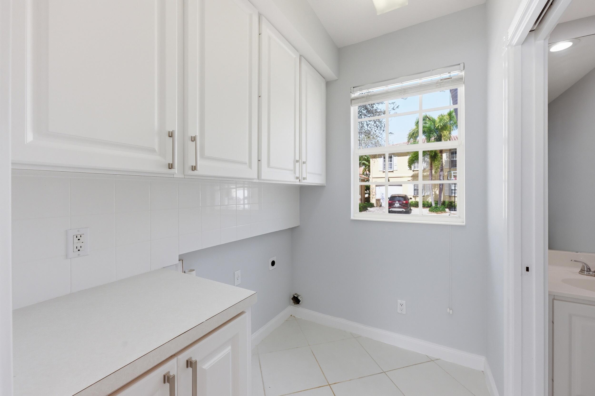 2122 Tigris, West Palm Beach FL 33411