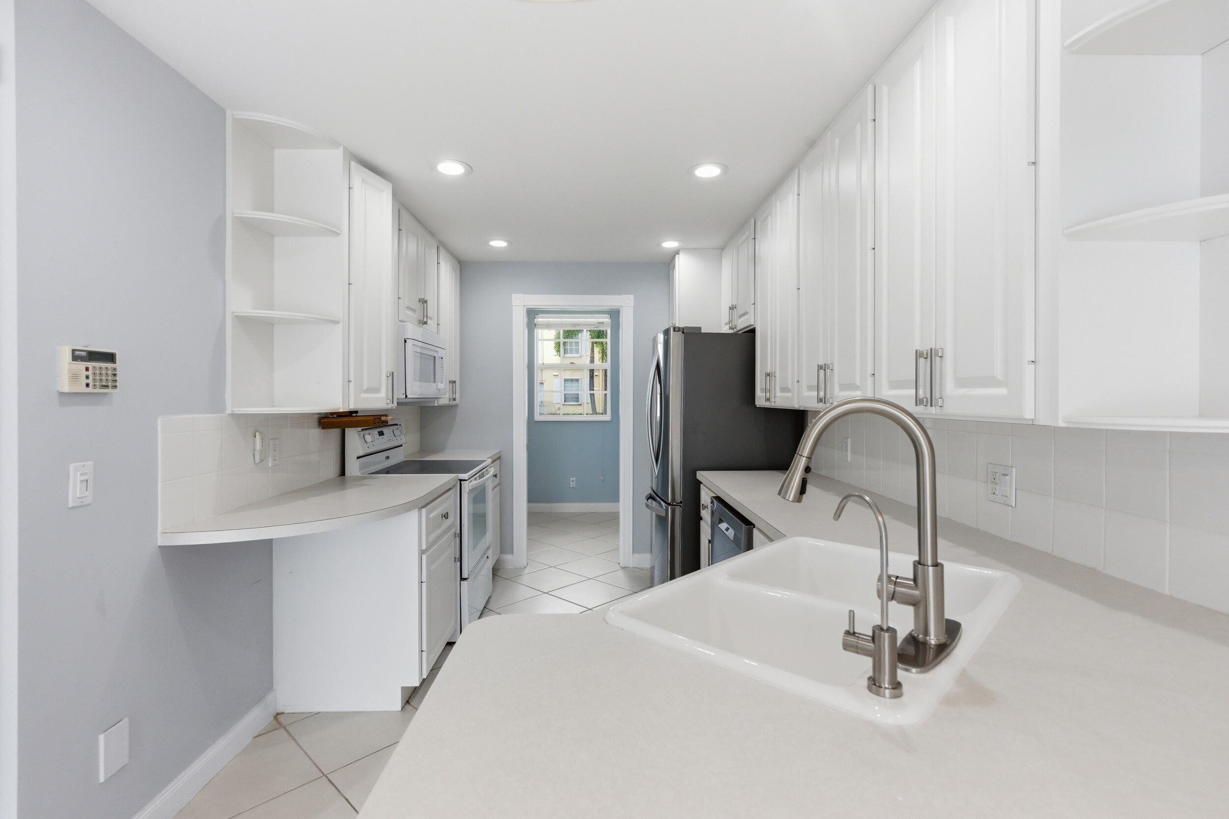 2122 Tigris, West Palm Beach FL 33411