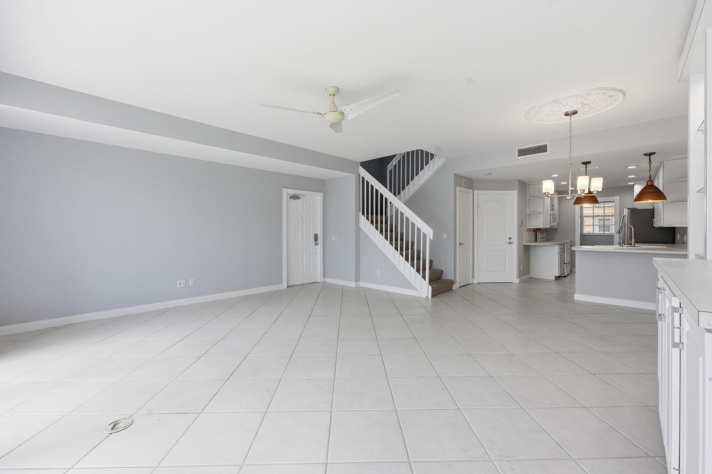 2122 Tigris, West Palm Beach FL 33411