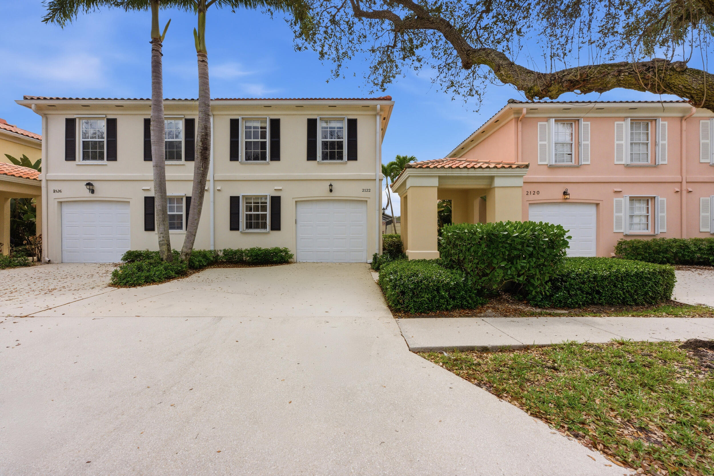 2122 Tigris, West Palm Beach FL 33411