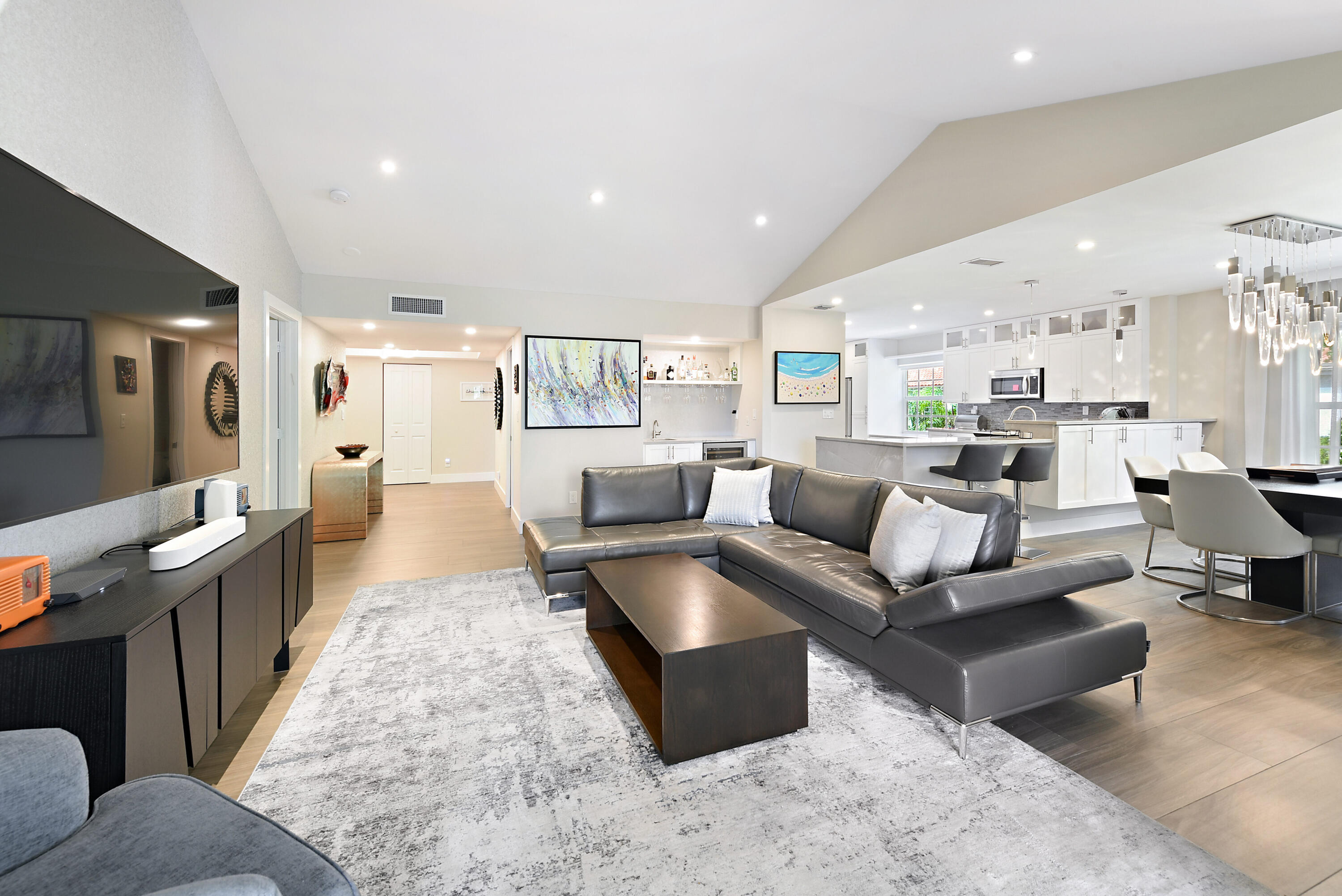 7369 Orangewood #301, Boca Raton FL 33433