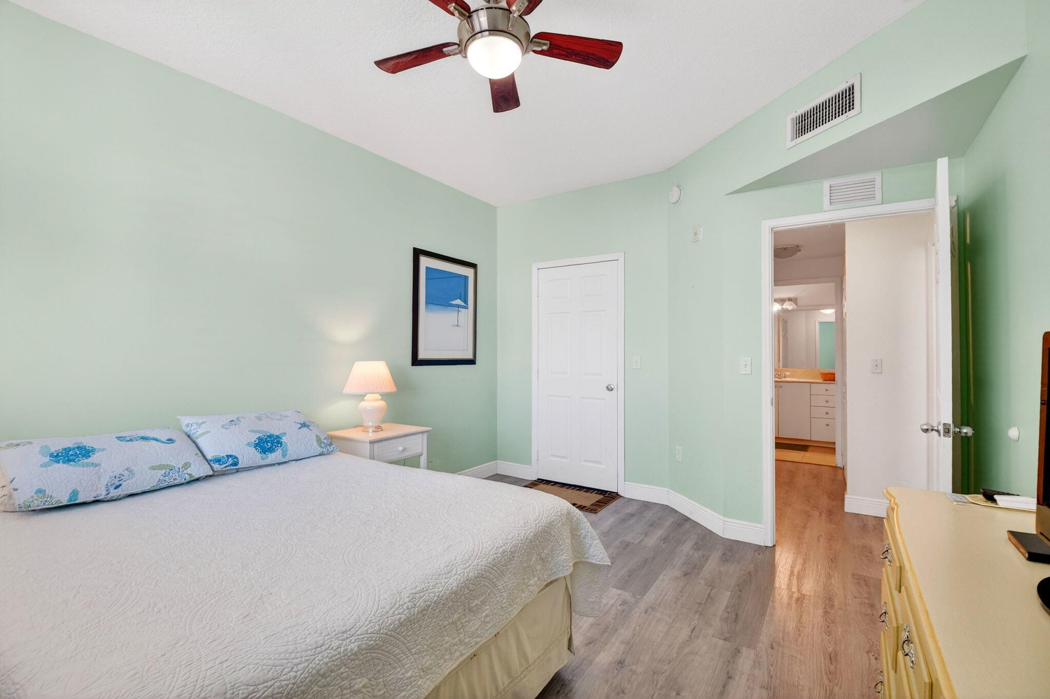 804 E Windward #612, Lantana FL 33462