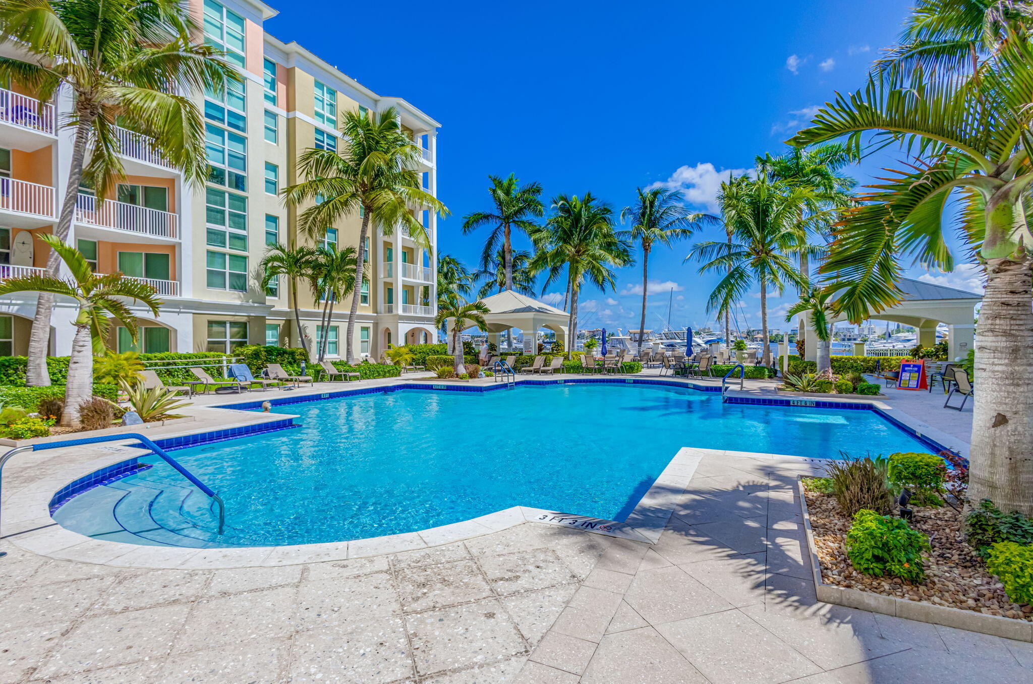 804 E Windward #612, Lantana FL 33462